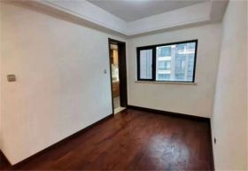 万科城市之光 3室1厅2卫 120m&sup2;