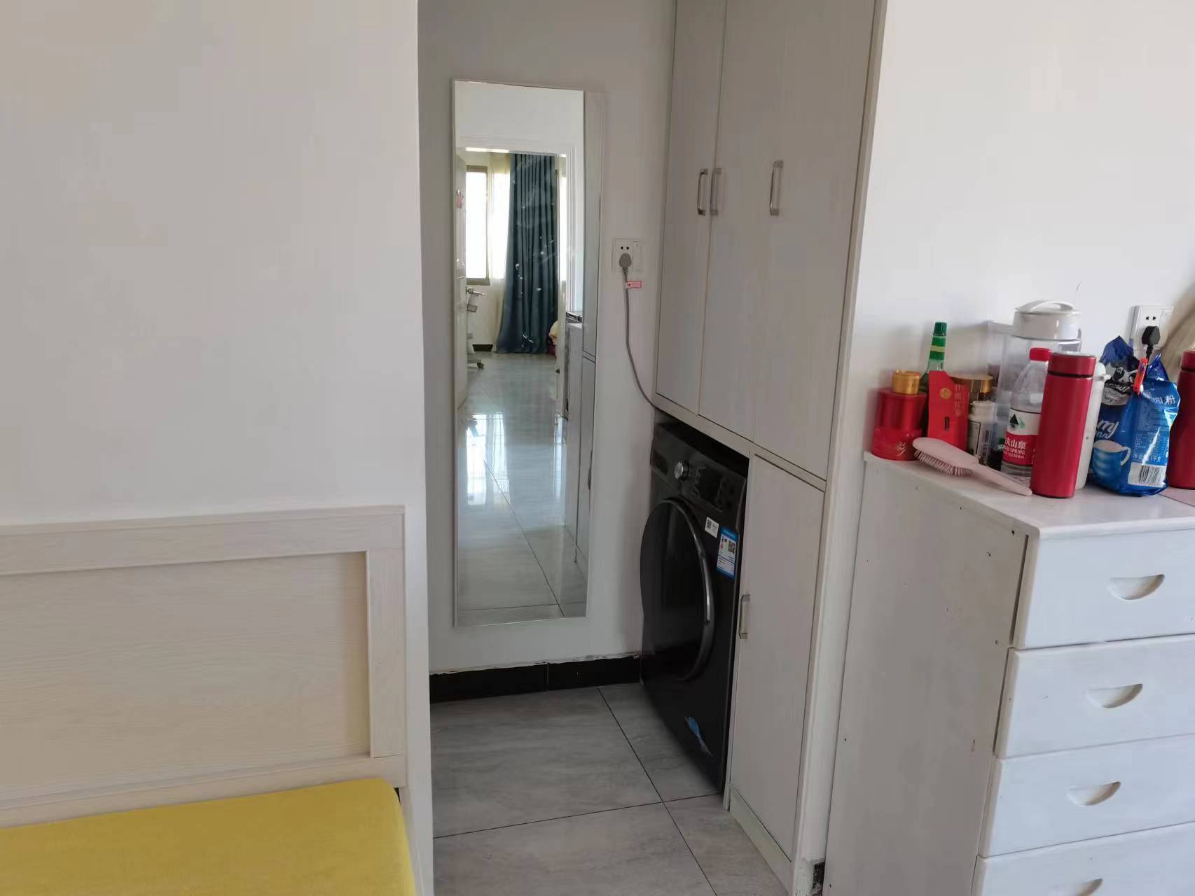 华能大厦 2室1厅1卫 74.33m&sup2;