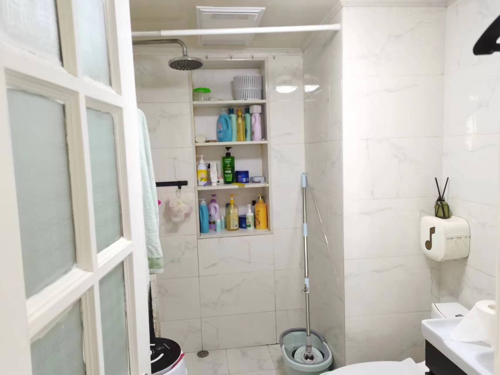 华能大厦 2室1厅1卫 74.33m&sup2;