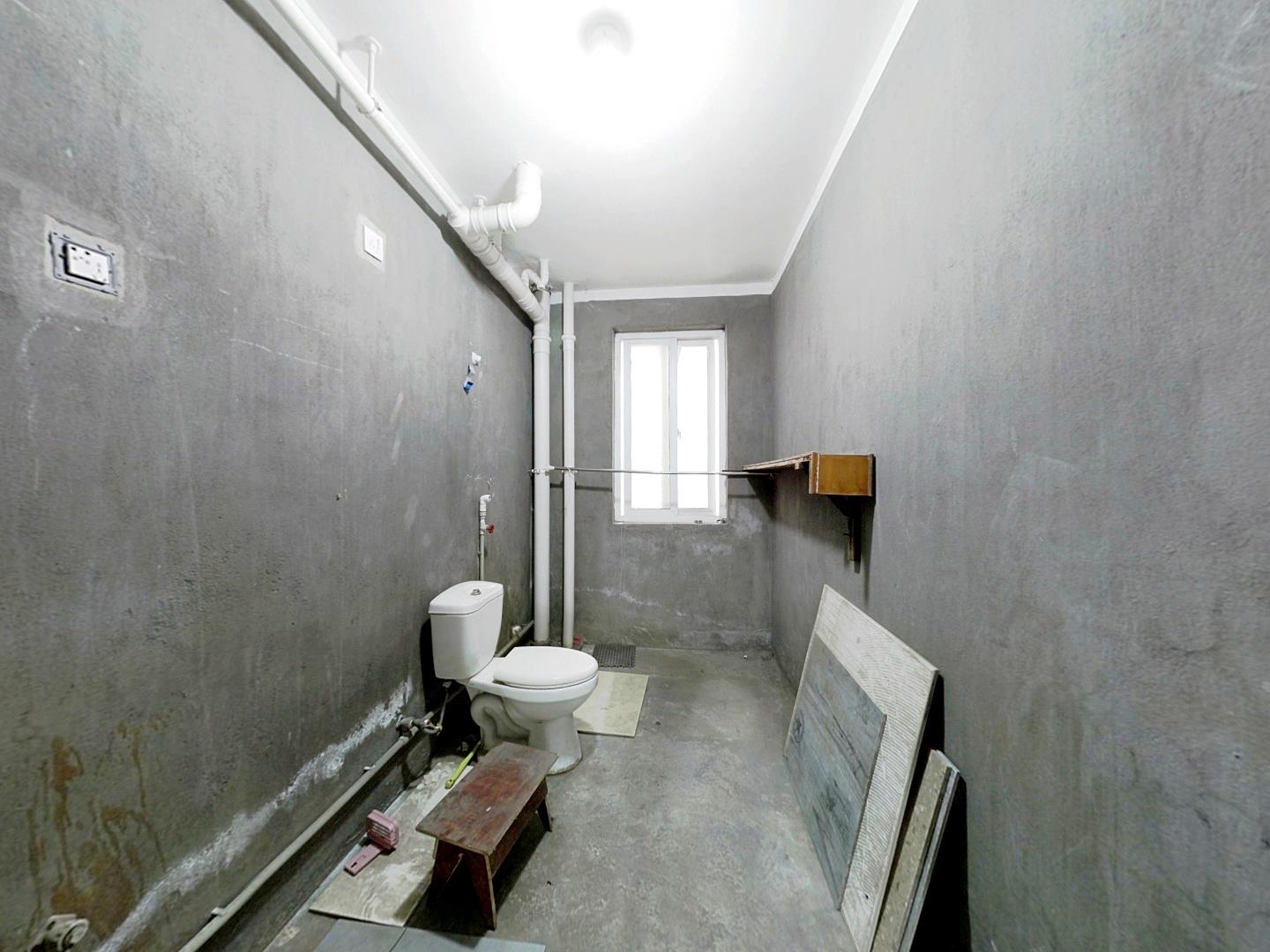 幸福新城 2室1厅1卫 84m&sup2;