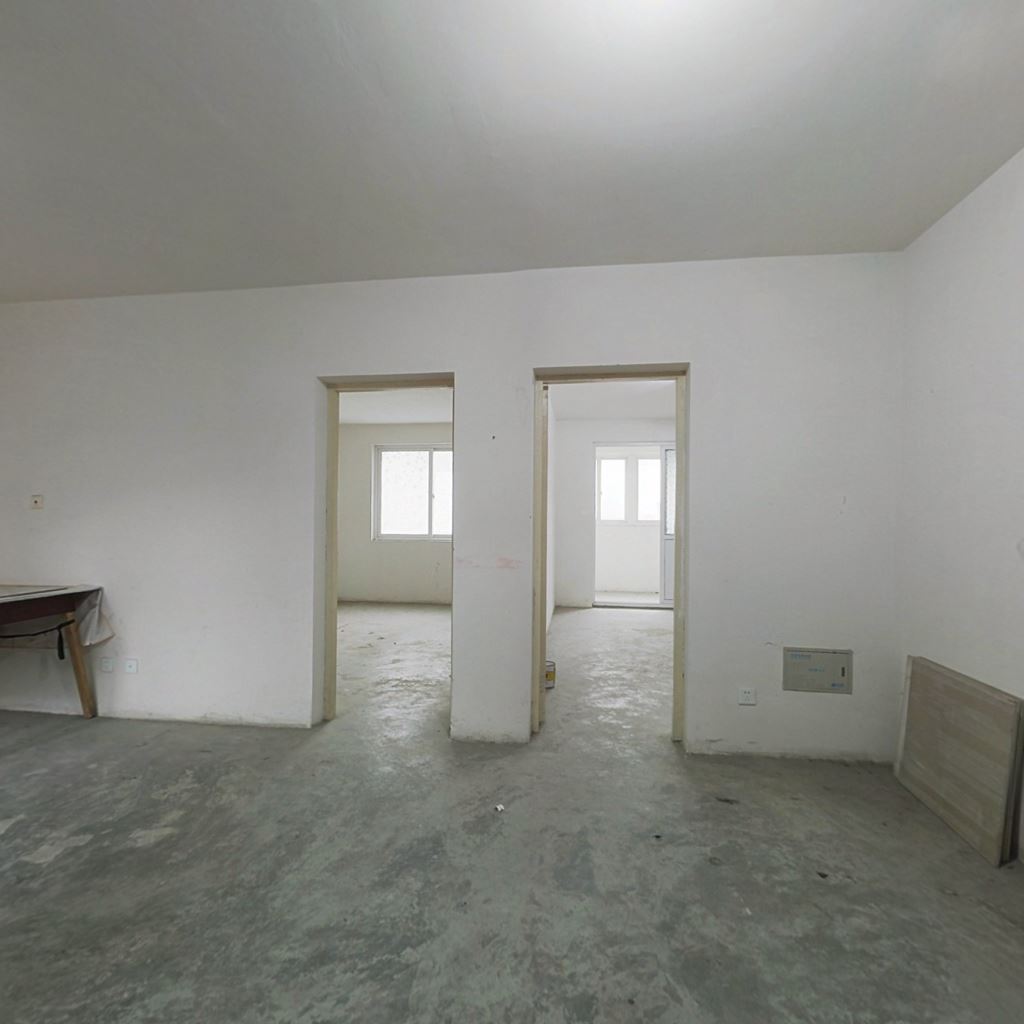 幸福新城 2室1厅1卫 84m&sup2;