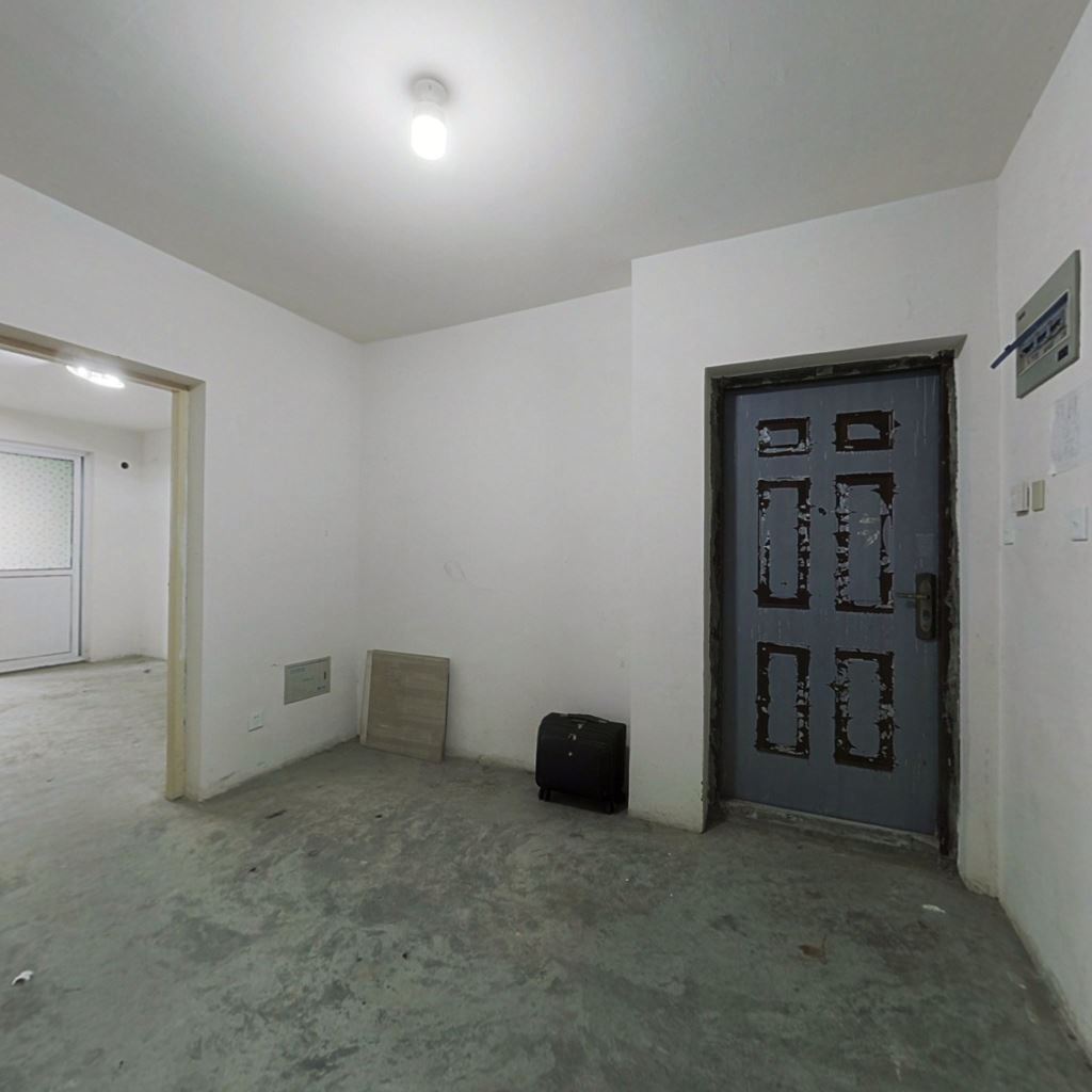 幸福新城 2室1厅1卫 84m&sup2;