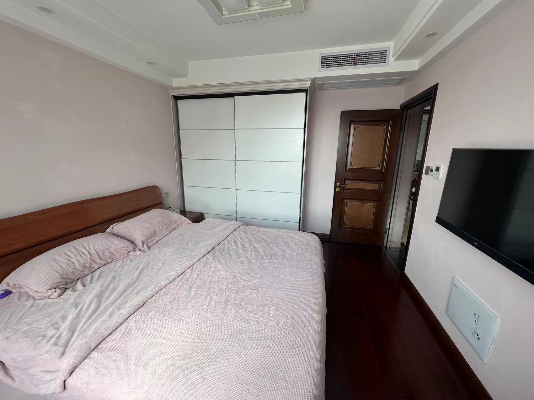 帝奥北城名郡 3室2厅2卫 142.48m&sup2;
