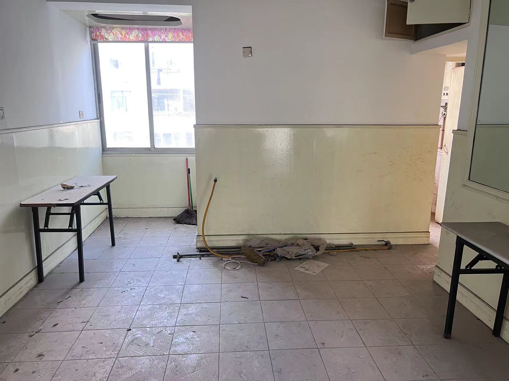 虹桥新村(朝霞路) 3室2厅1卫 73m&sup2;