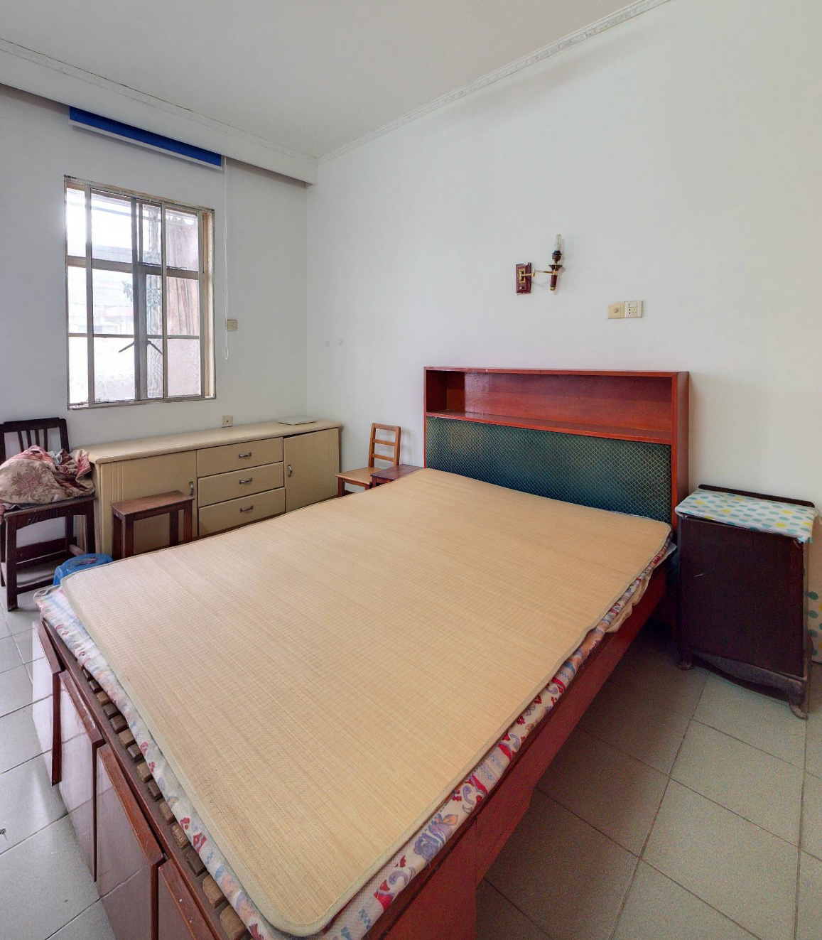 新桥新村 3室1厅1卫 76m&sup2;