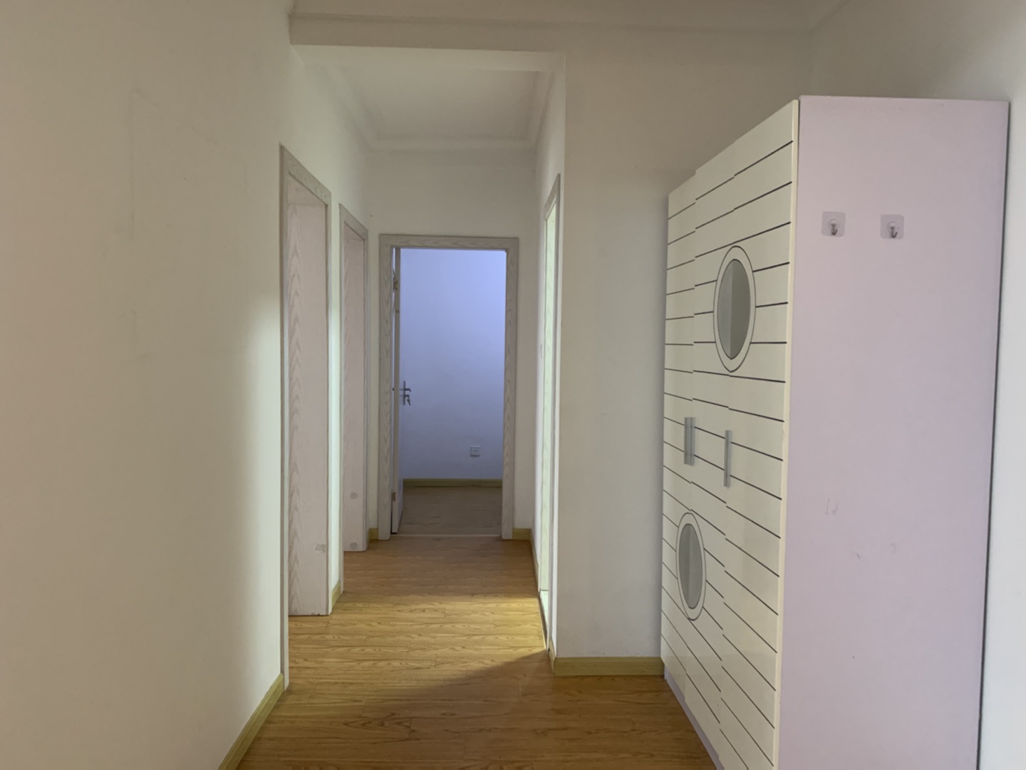 山景水岸 3室2厅1卫 97m&sup2;