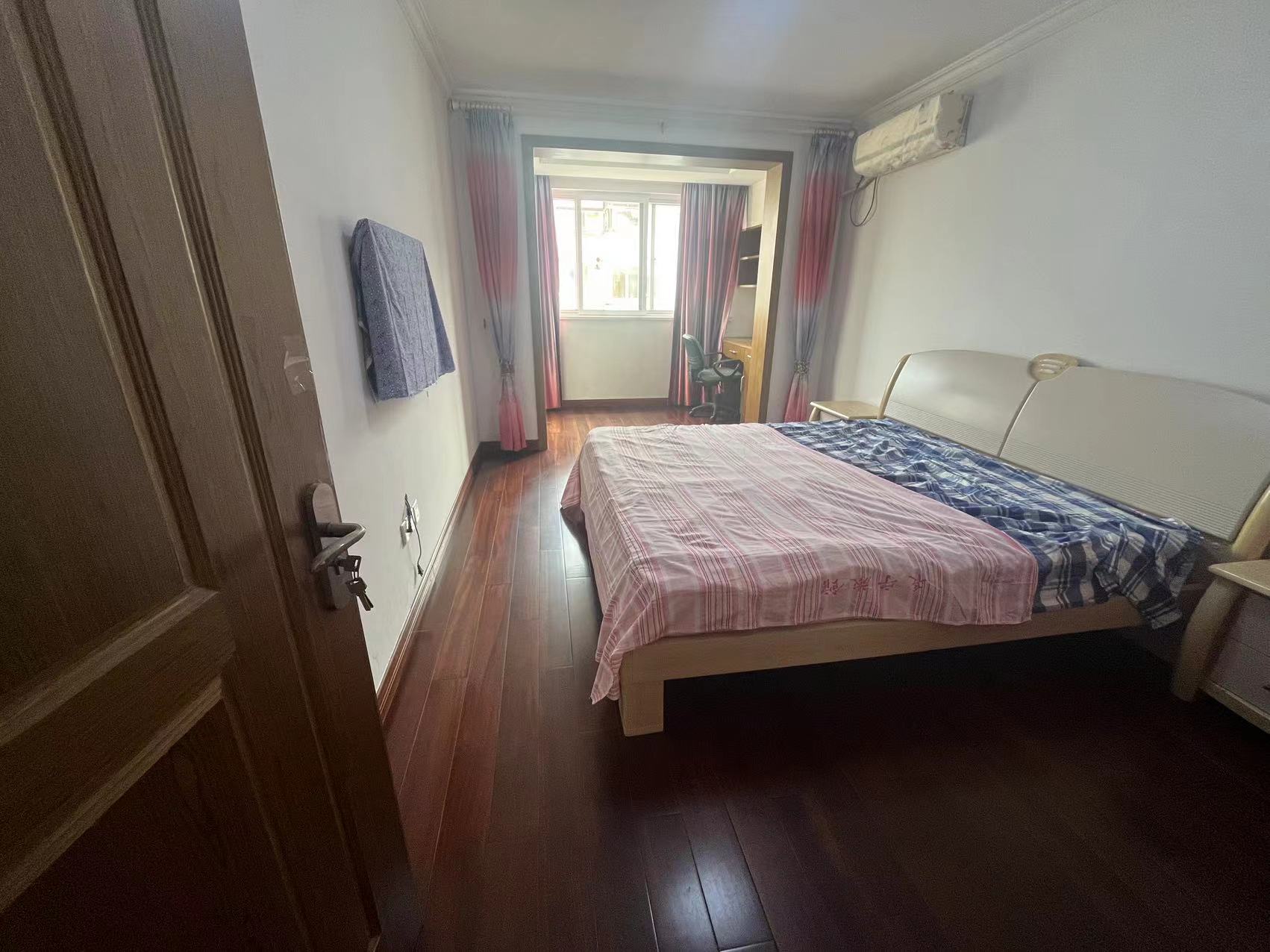 五山公寓 3室2厅1卫 105m&sup2;