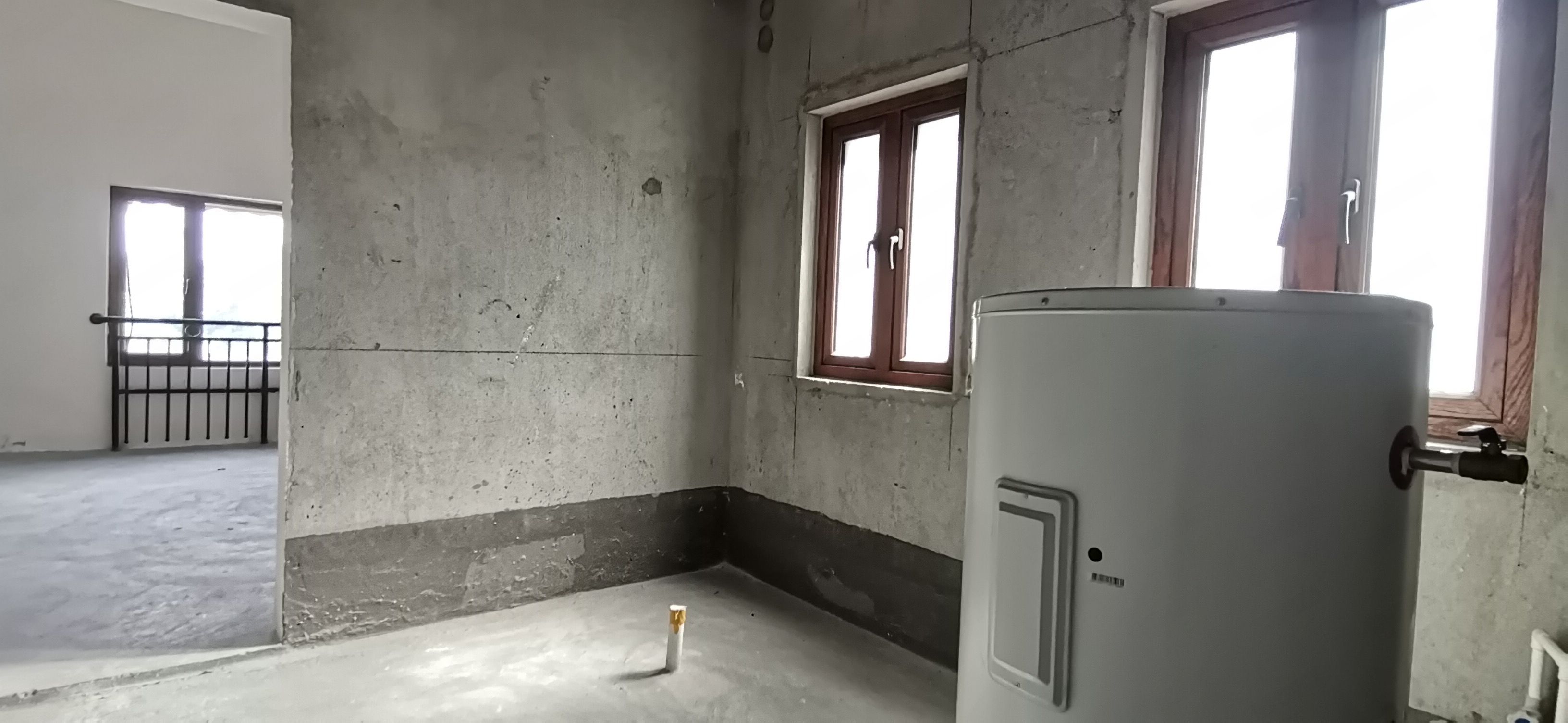 城市嘉苑 4室2厅3卫 298.00m&sup2;