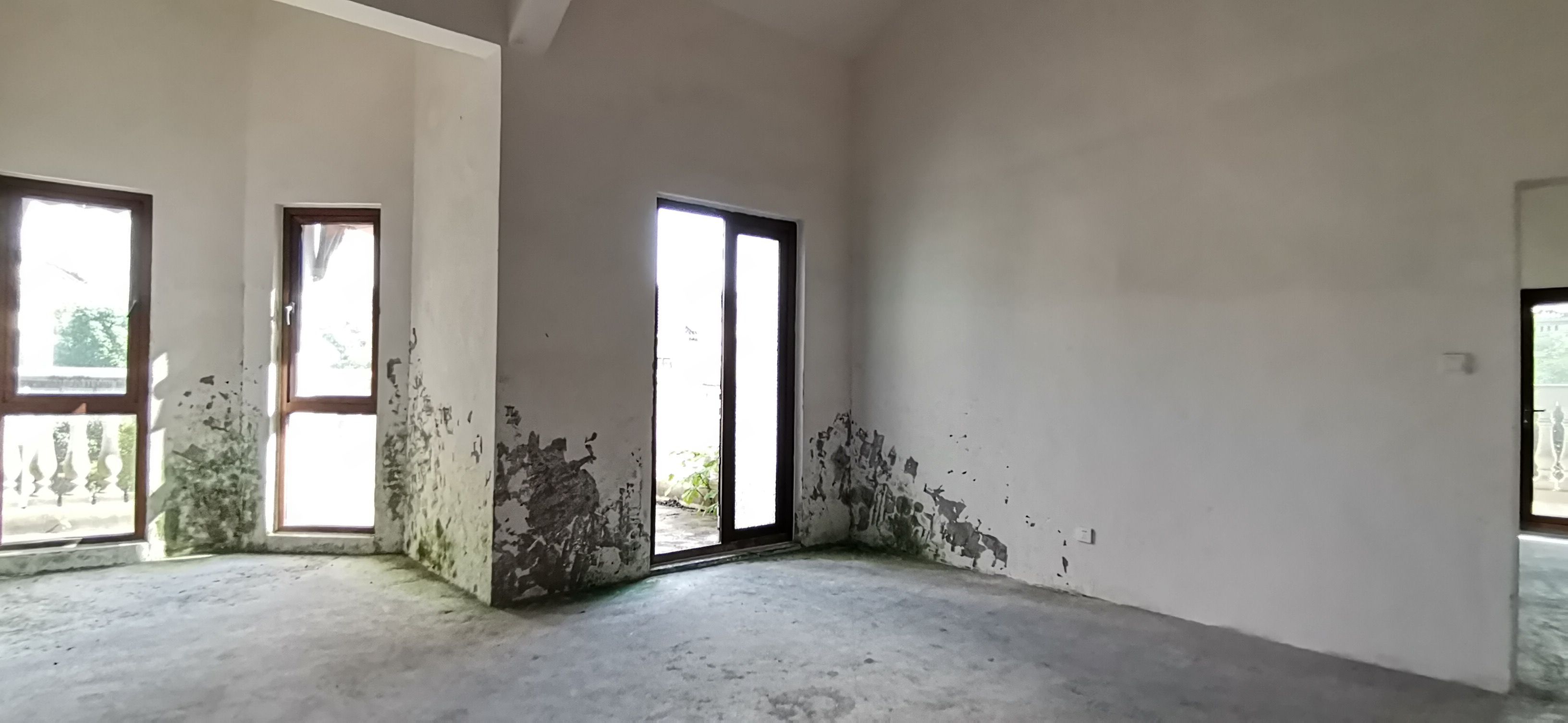 城市嘉苑 4室2厅3卫 298.00m&sup2;