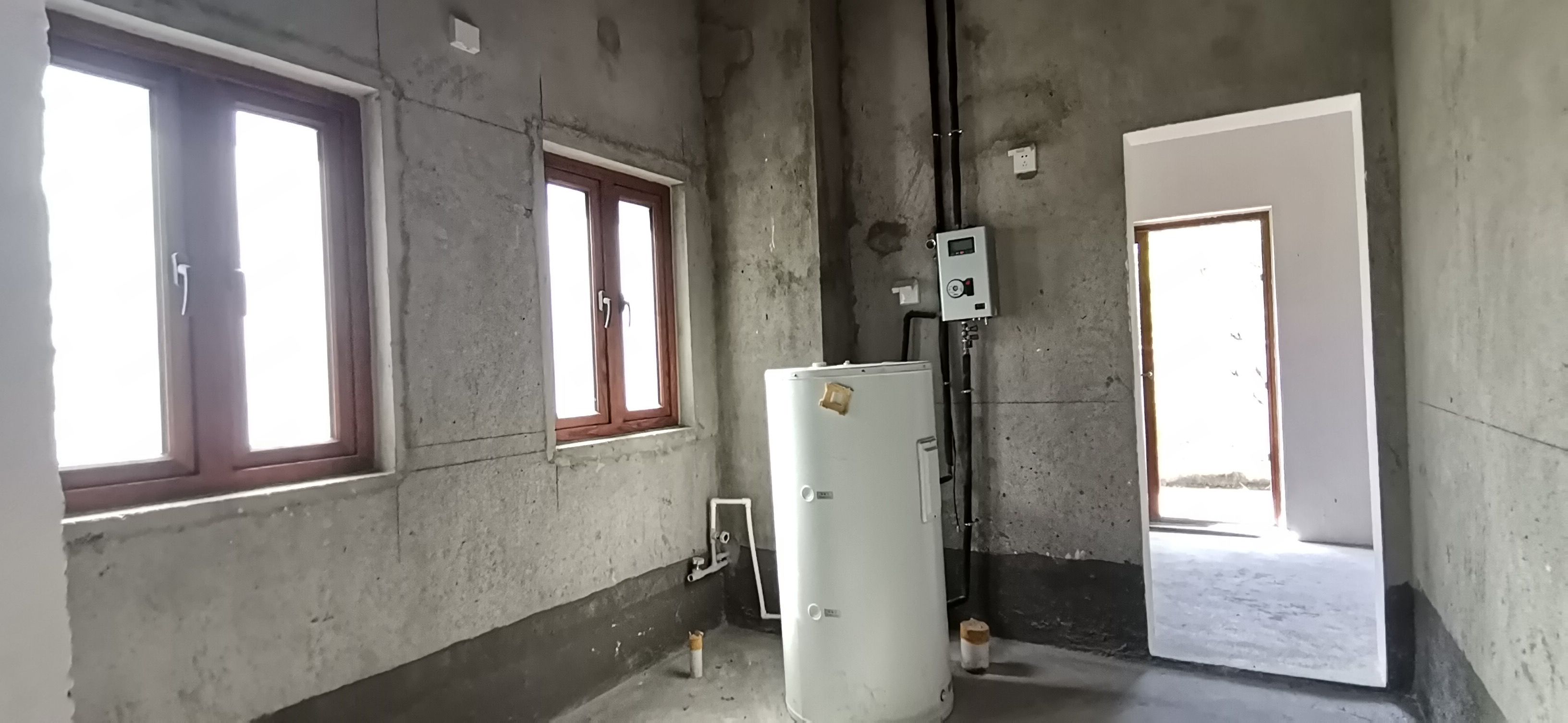 城市嘉苑 4室2厅3卫 298.00m&sup2;