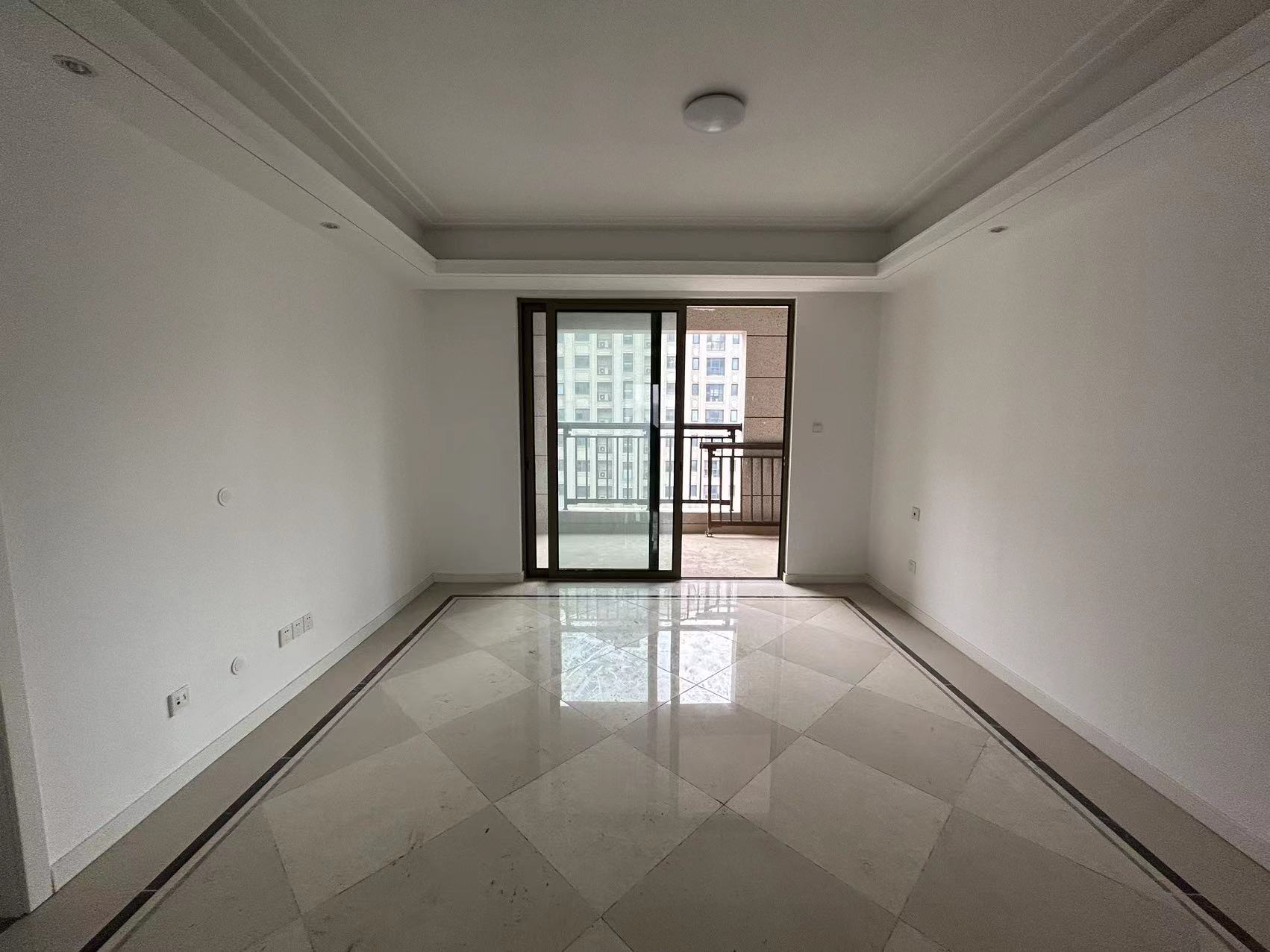 公馆1895 3室1厅2卫 117.00m²