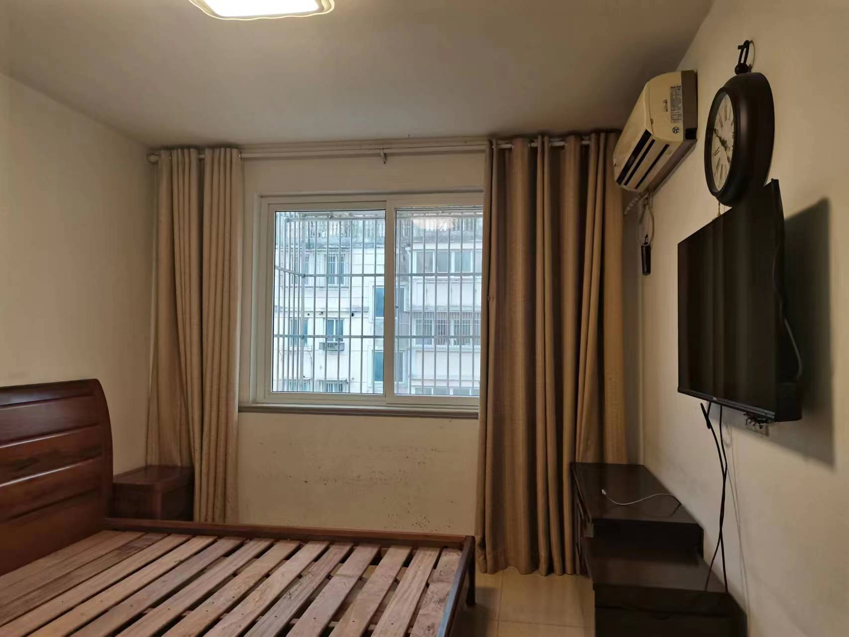 城港花苑东区 3室2厅2卫 140.00m&sup2;