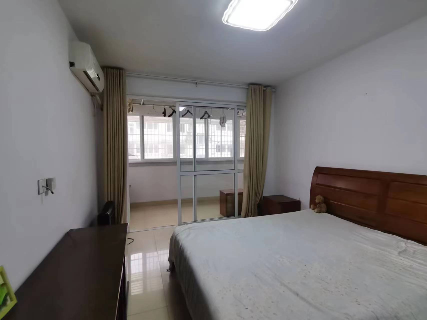城港花苑东区 3室2厅2卫 140.00m&sup2;