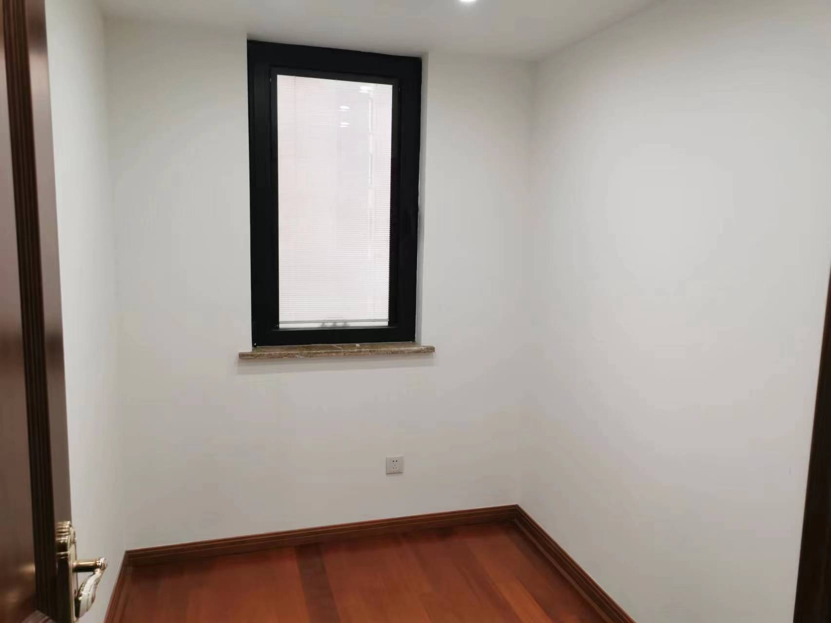 文景嘉苑 3室2厅2卫 168m&sup2;