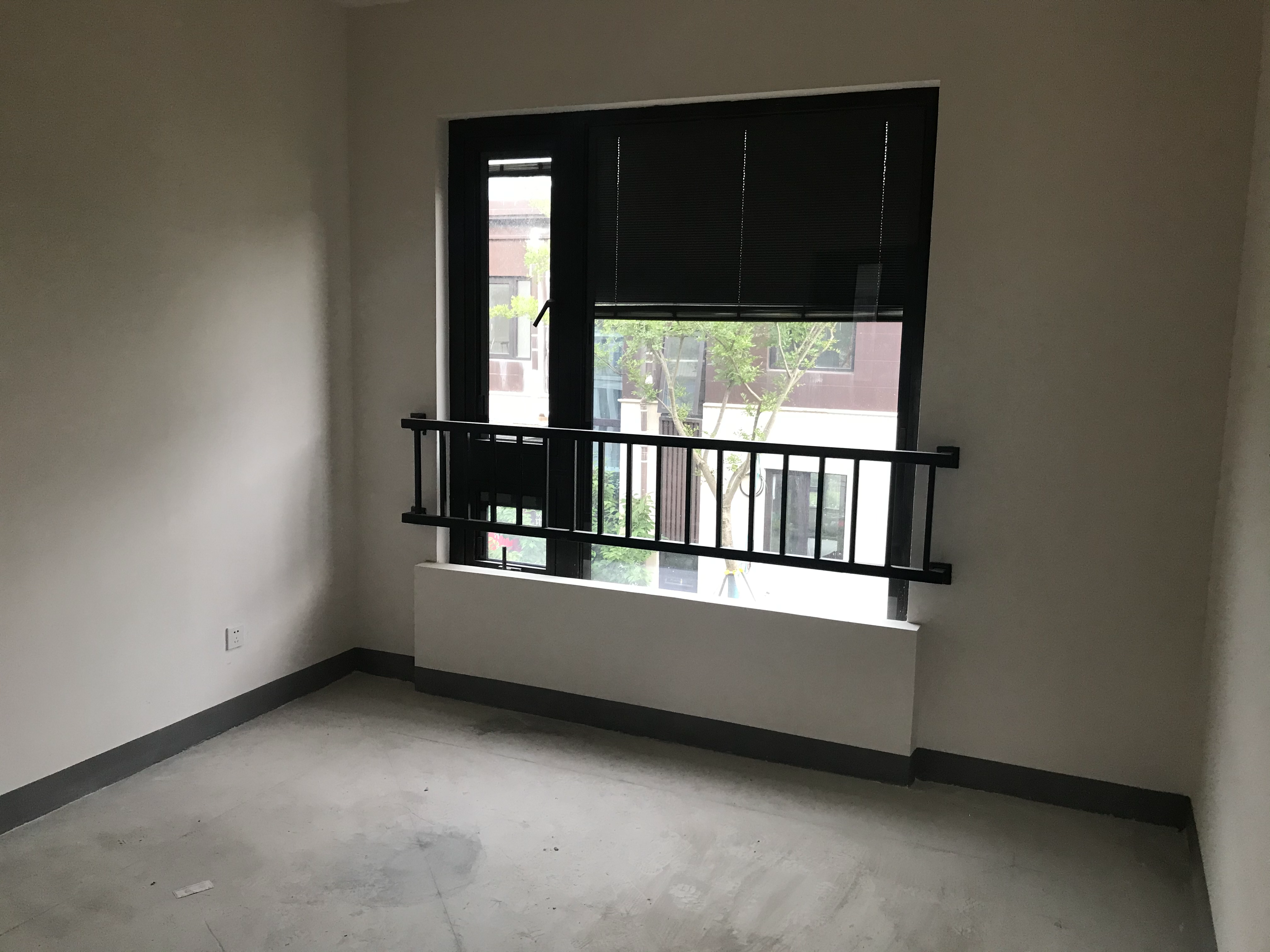 春风南岸东园 4室2厅5卫 205.00m&sup2;