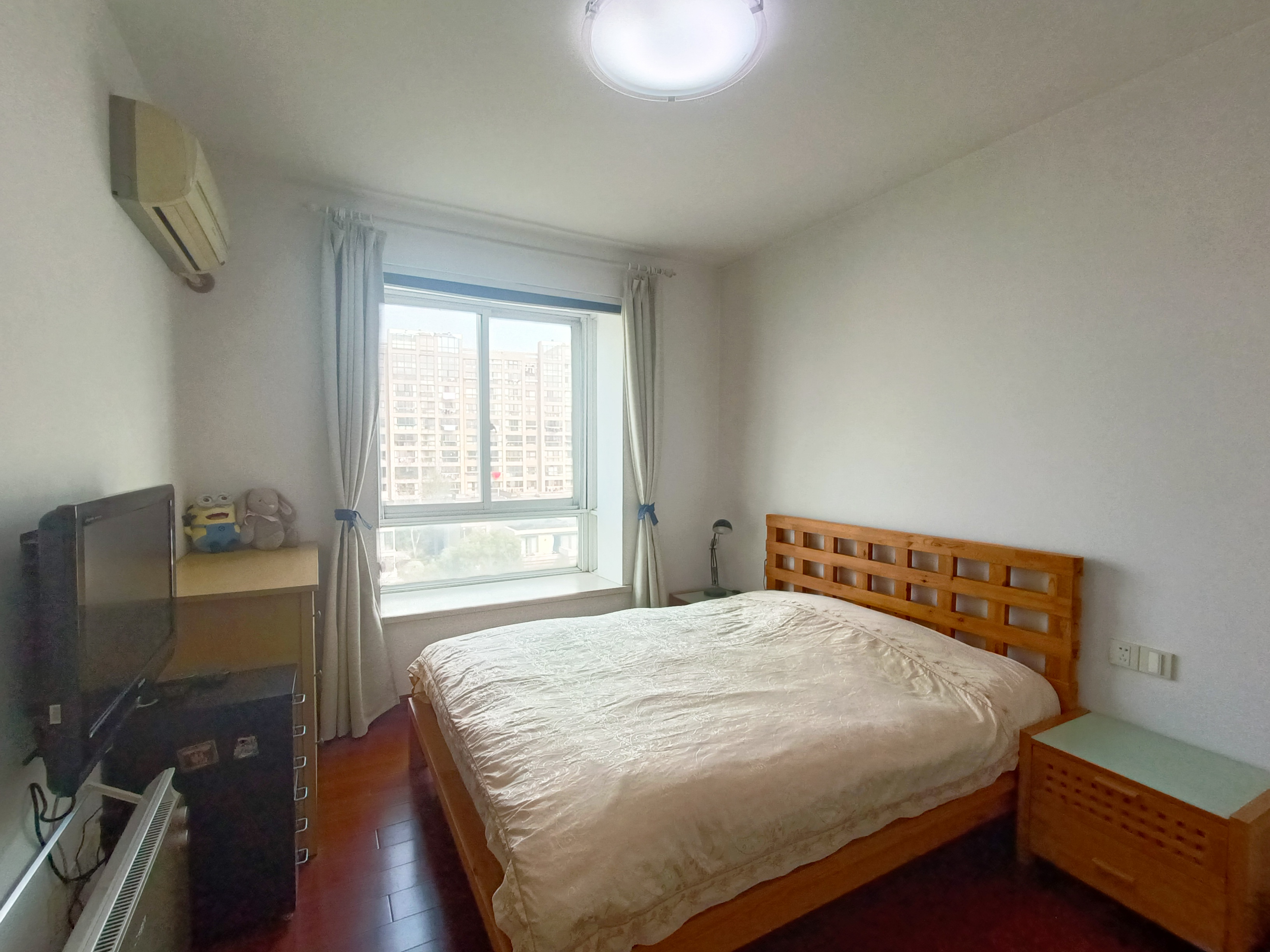 天安花园 4室2厅2卫 158.59m&sup2;
