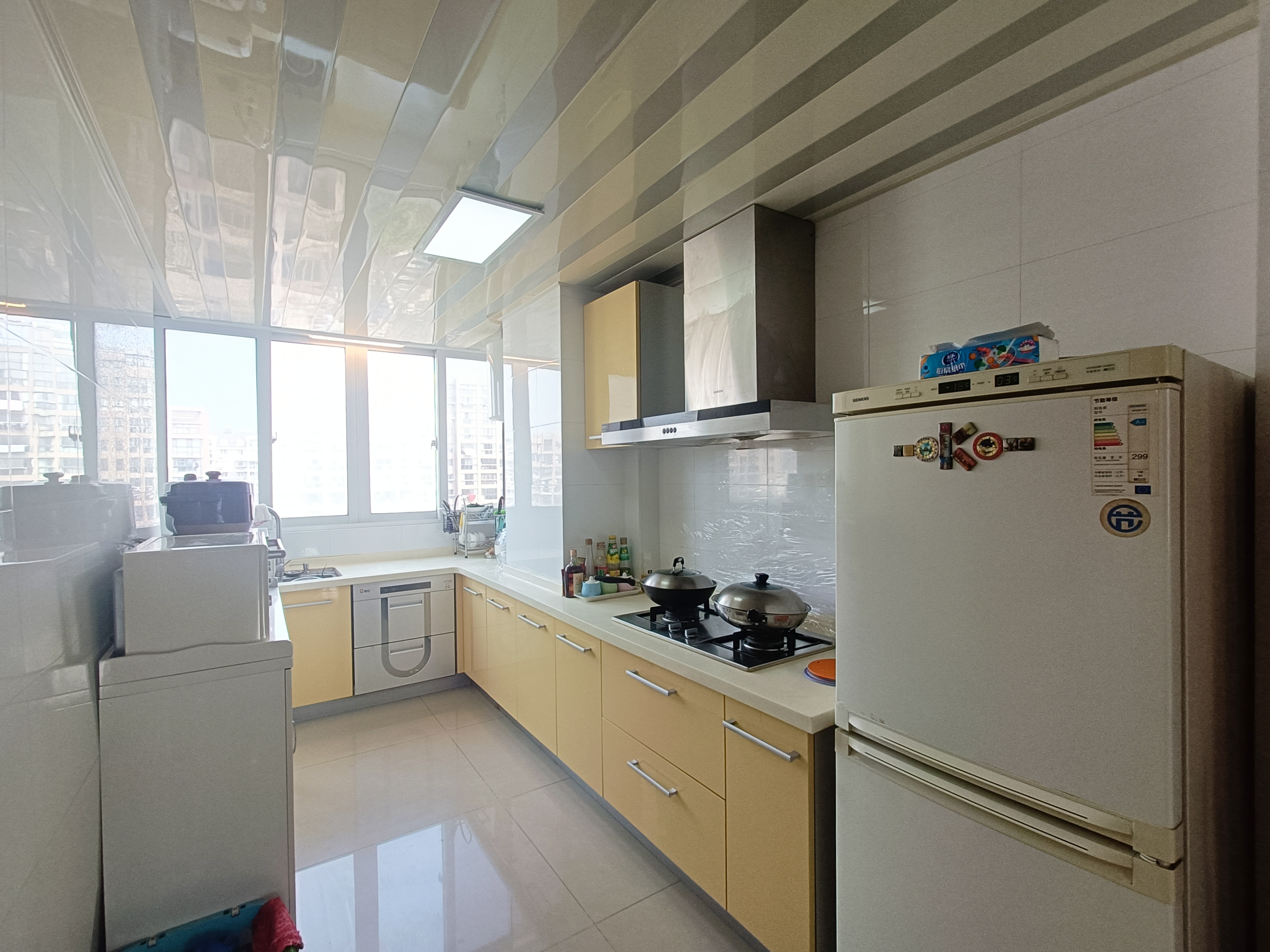 天安花园 4室2厅2卫 158.59m&sup2;