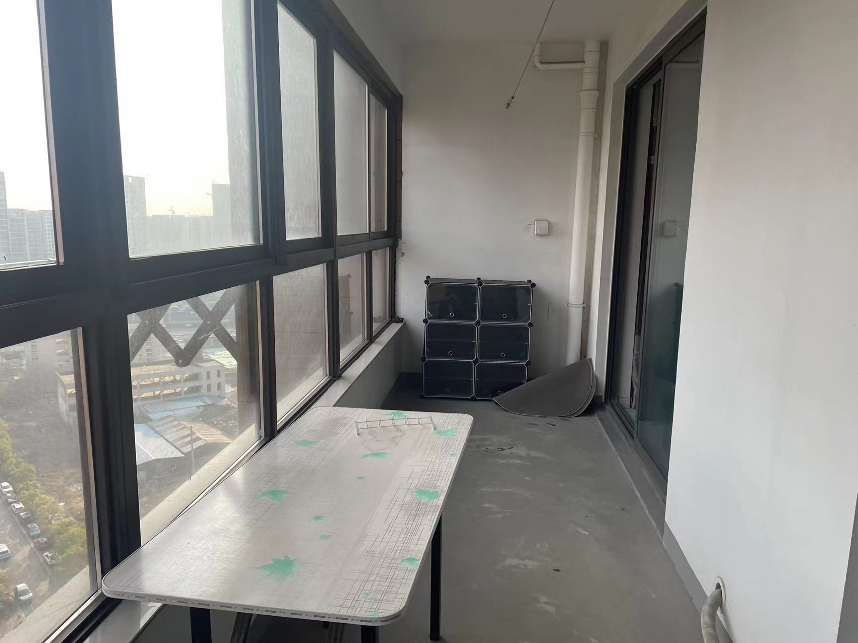 万濠星城 3室2厅1卫 120m&sup2;