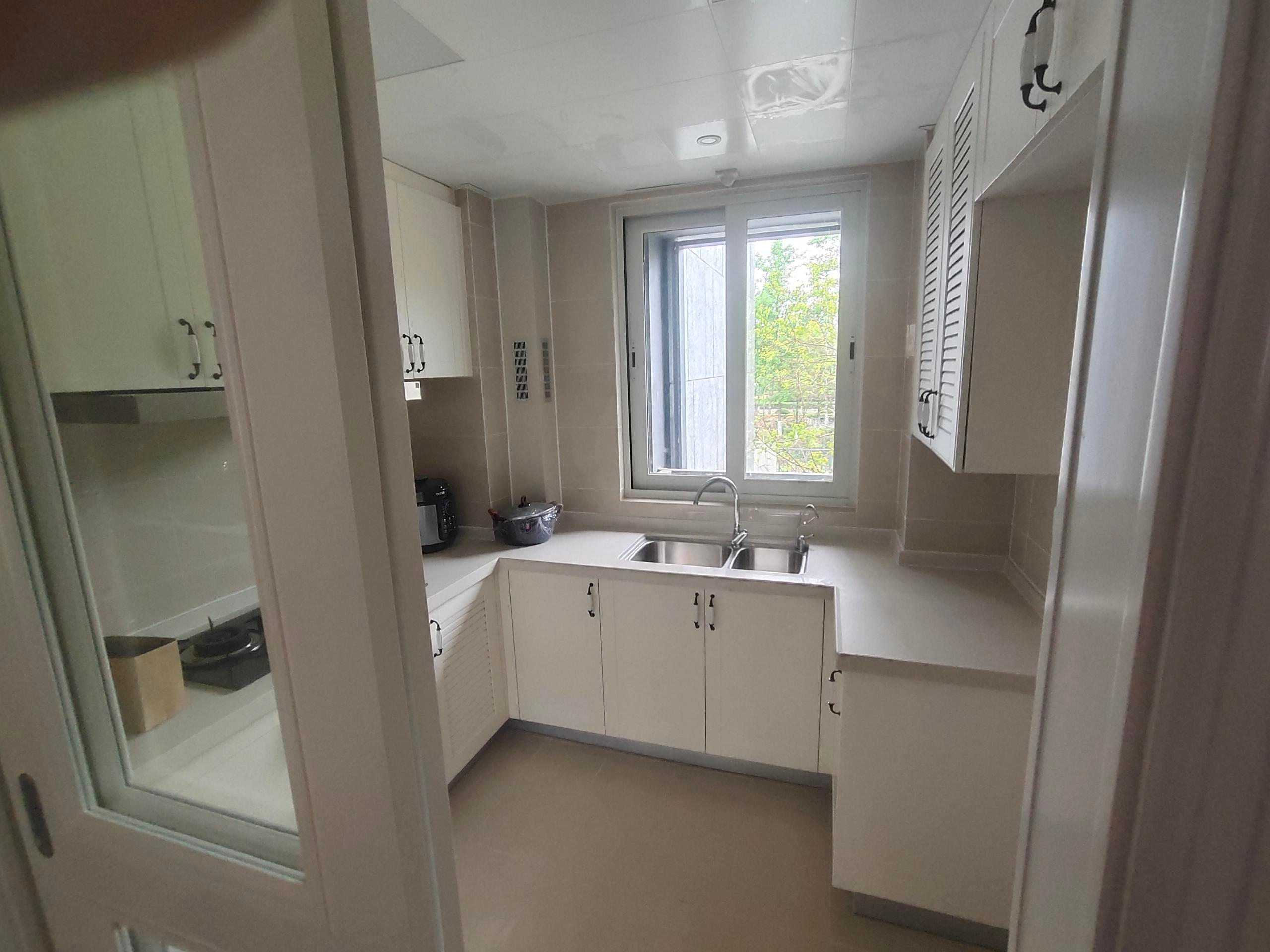 融创盛和九里桃源 3室2厅2卫 128m&sup2;