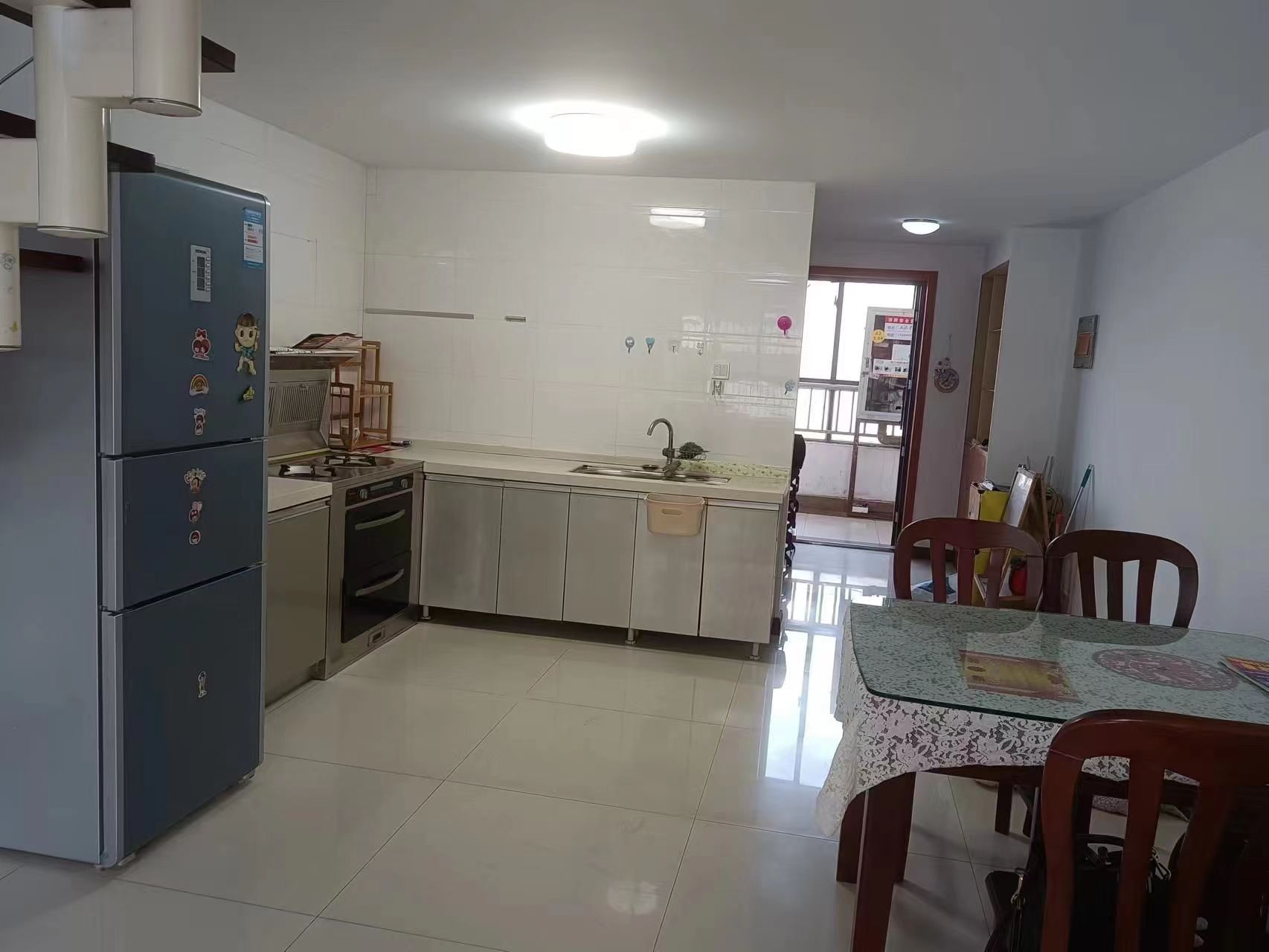 鸿运装饰城 2室1厅1卫 64m&sup2;