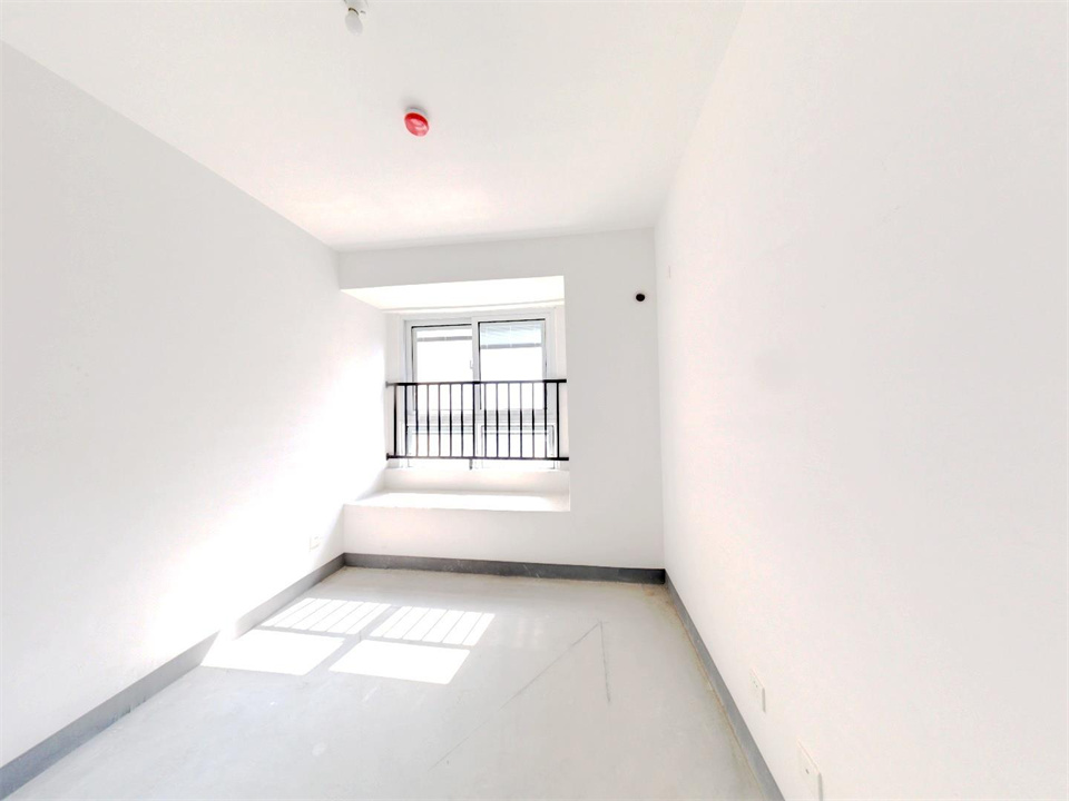 新城香溢紫郡 3室2厅1卫 97m&sup2;