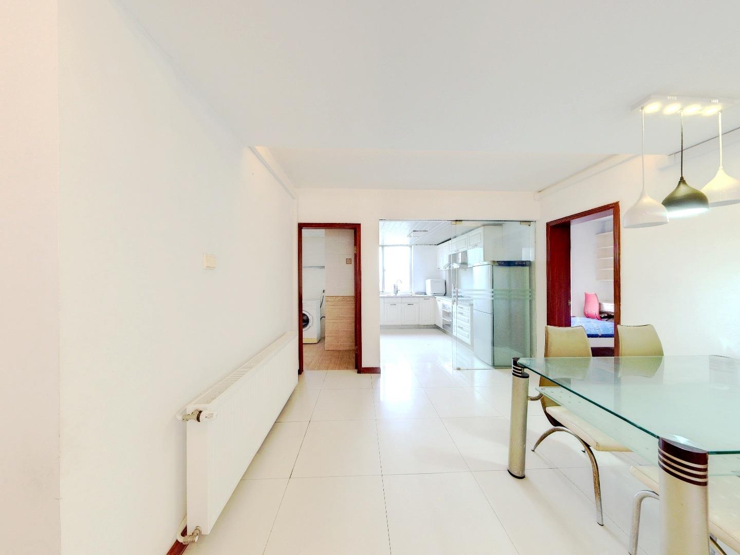 友谊公寓 3室3厅2卫 153.00m&sup2;