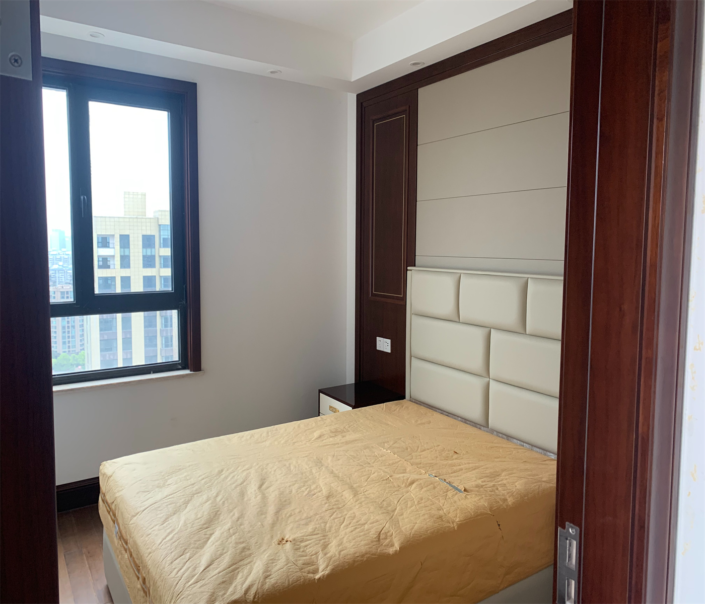 苏建学府雅居 2室2厅2卫 115m&sup2;