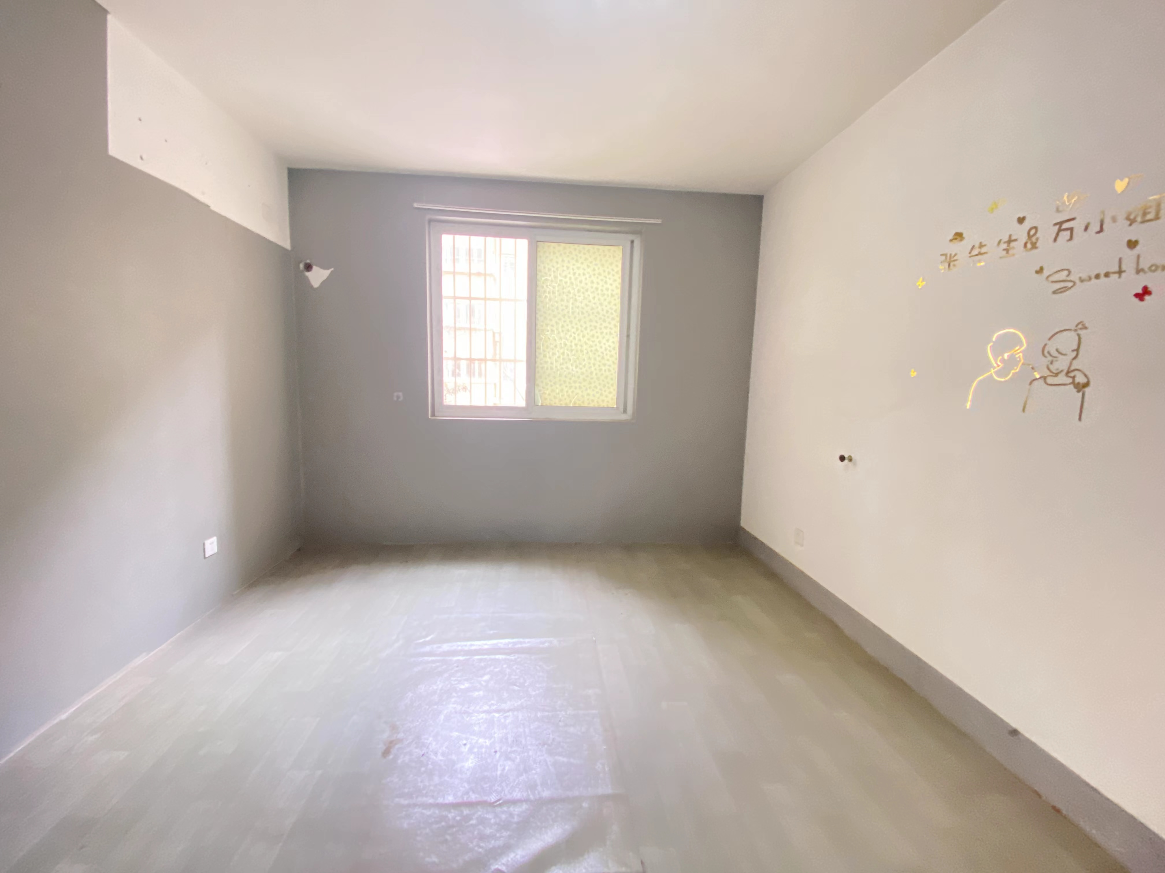 星盛花园 3室2厅1卫 127m&sup2;