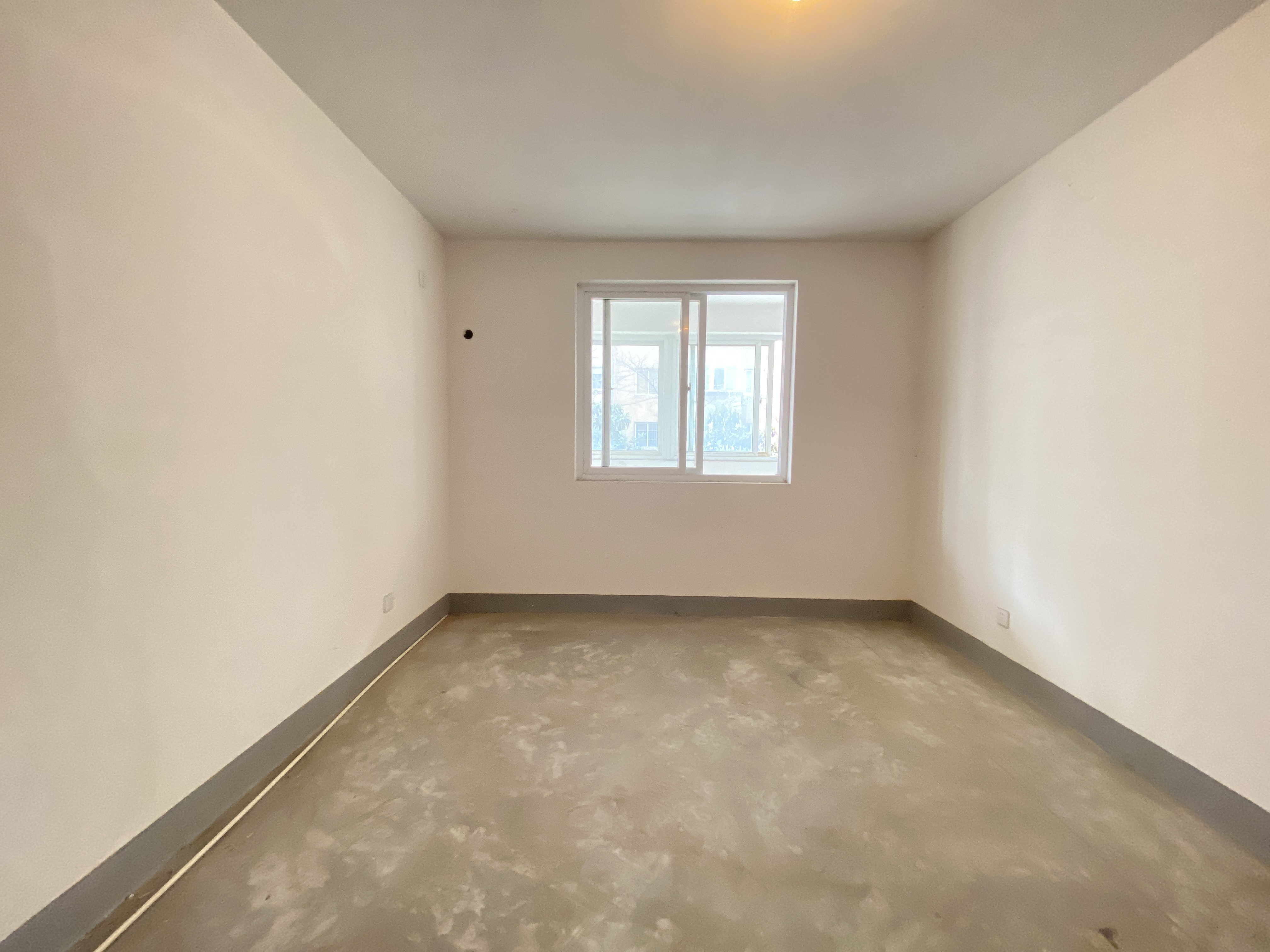 星盛花园 3室2厅1卫 127m&sup2;