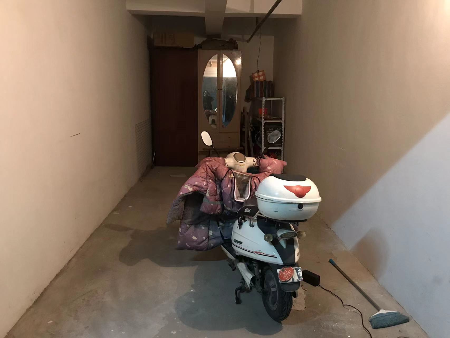 景华城 3室2厅2卫 149.27m&sup2;