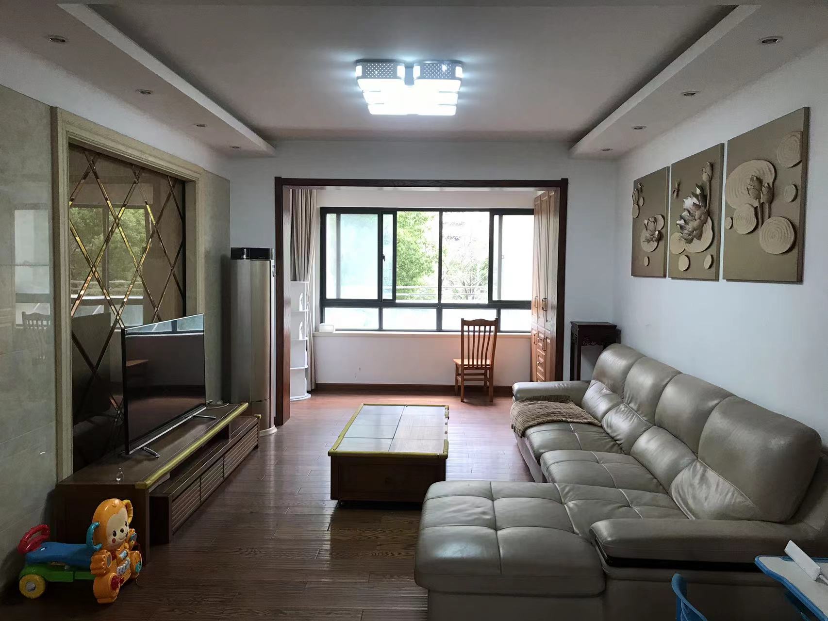 景华城 3室2厅2卫 149.27m&sup2;