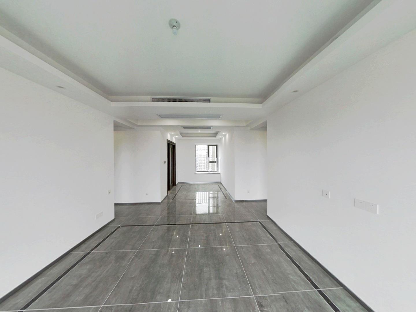 远创樾府 4室2厅2卫 129m&sup2;
