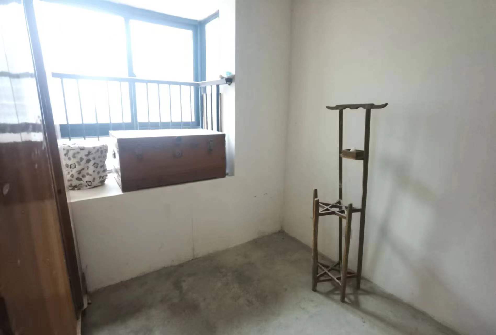 朝阳花苑 2室1厅1卫 107.00m&sup2;