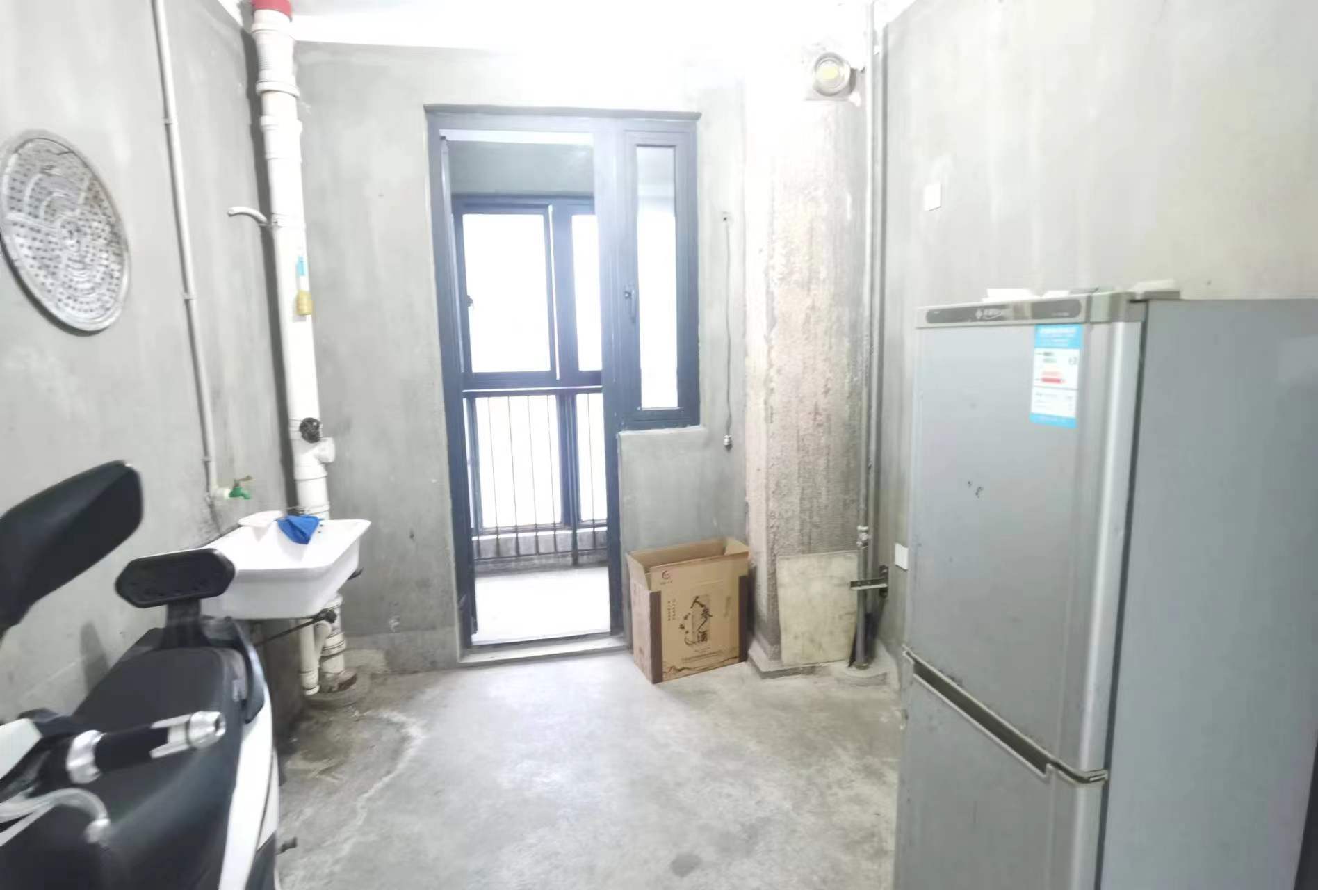 朝阳花苑 2室1厅1卫 107.00m&sup2;