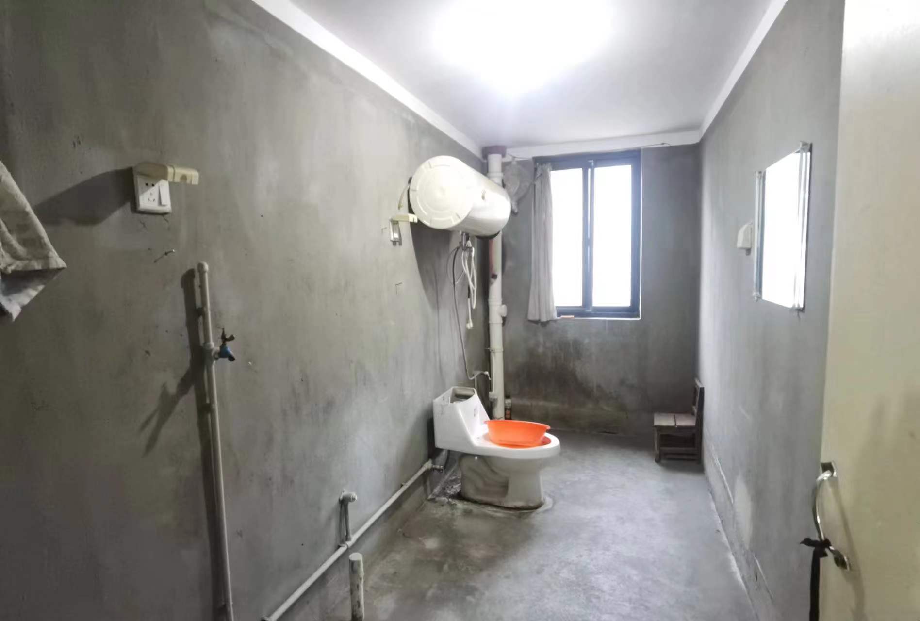 朝阳花苑 2室1厅1卫 107.00m&sup2;