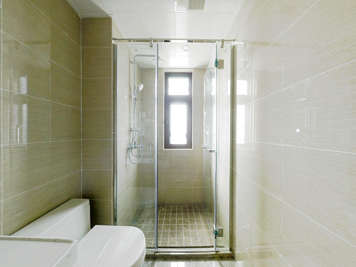 珑府 3室2厅2卫 124m&sup2;