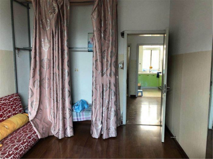 光明新村 2室1厅1卫 71m&sup2;
