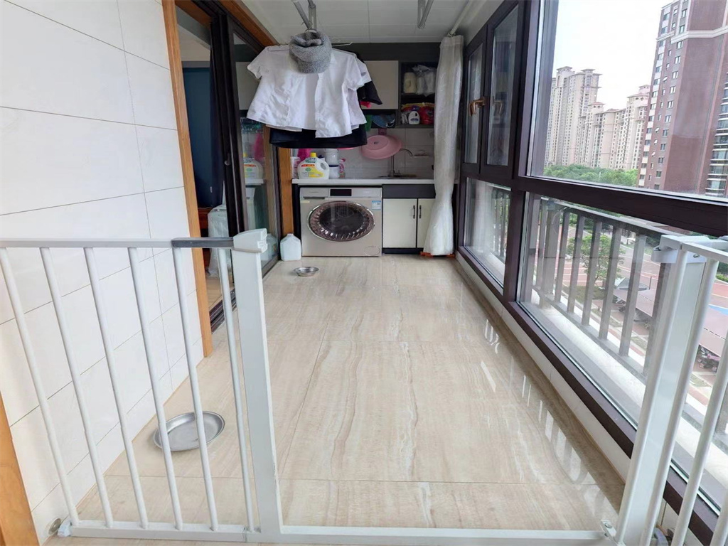 佳期漫 4室2厅2卫 110.00m&sup2;