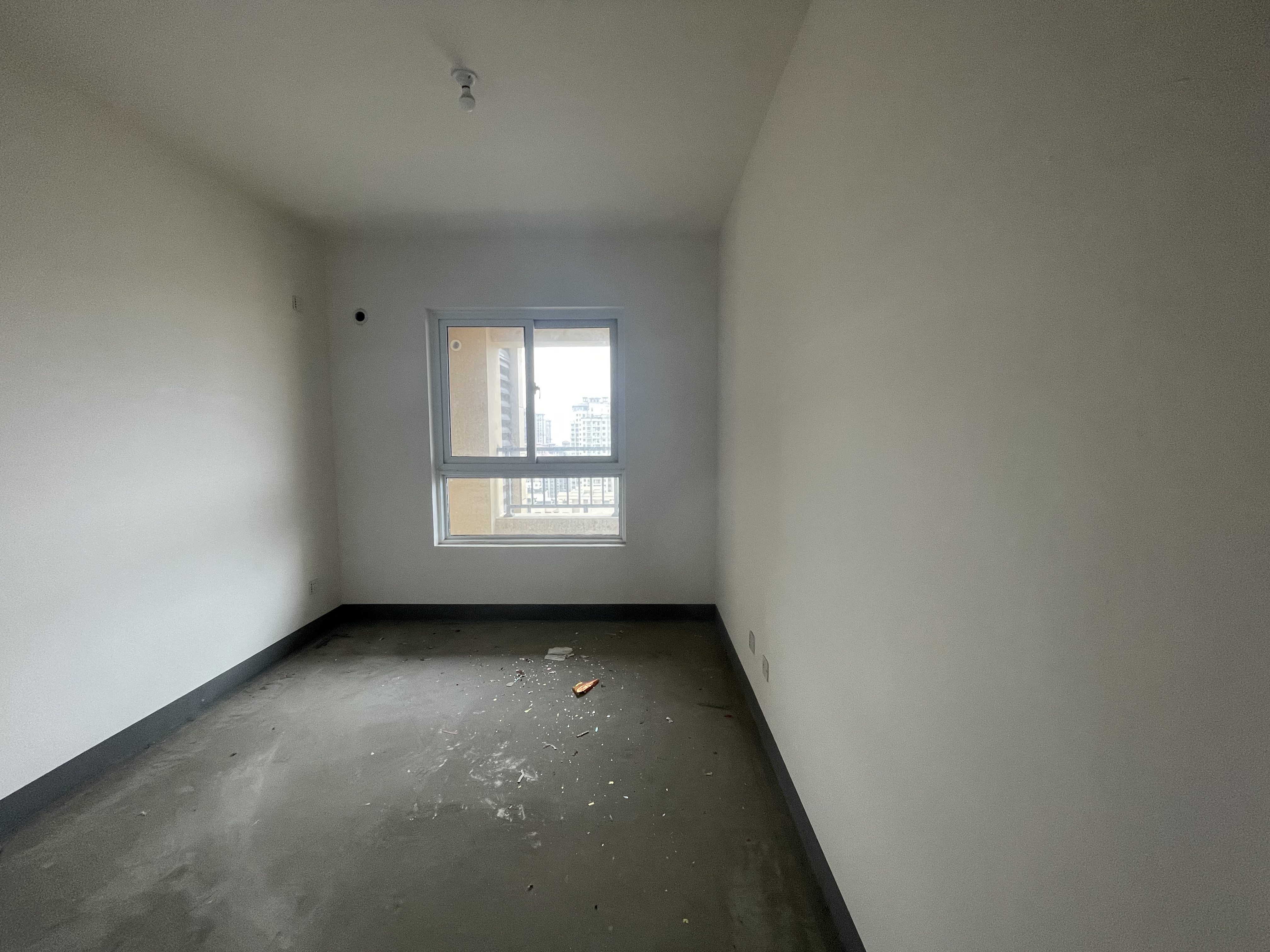 世茂九龙庭 4室2厅2卫 144.00m&sup2;