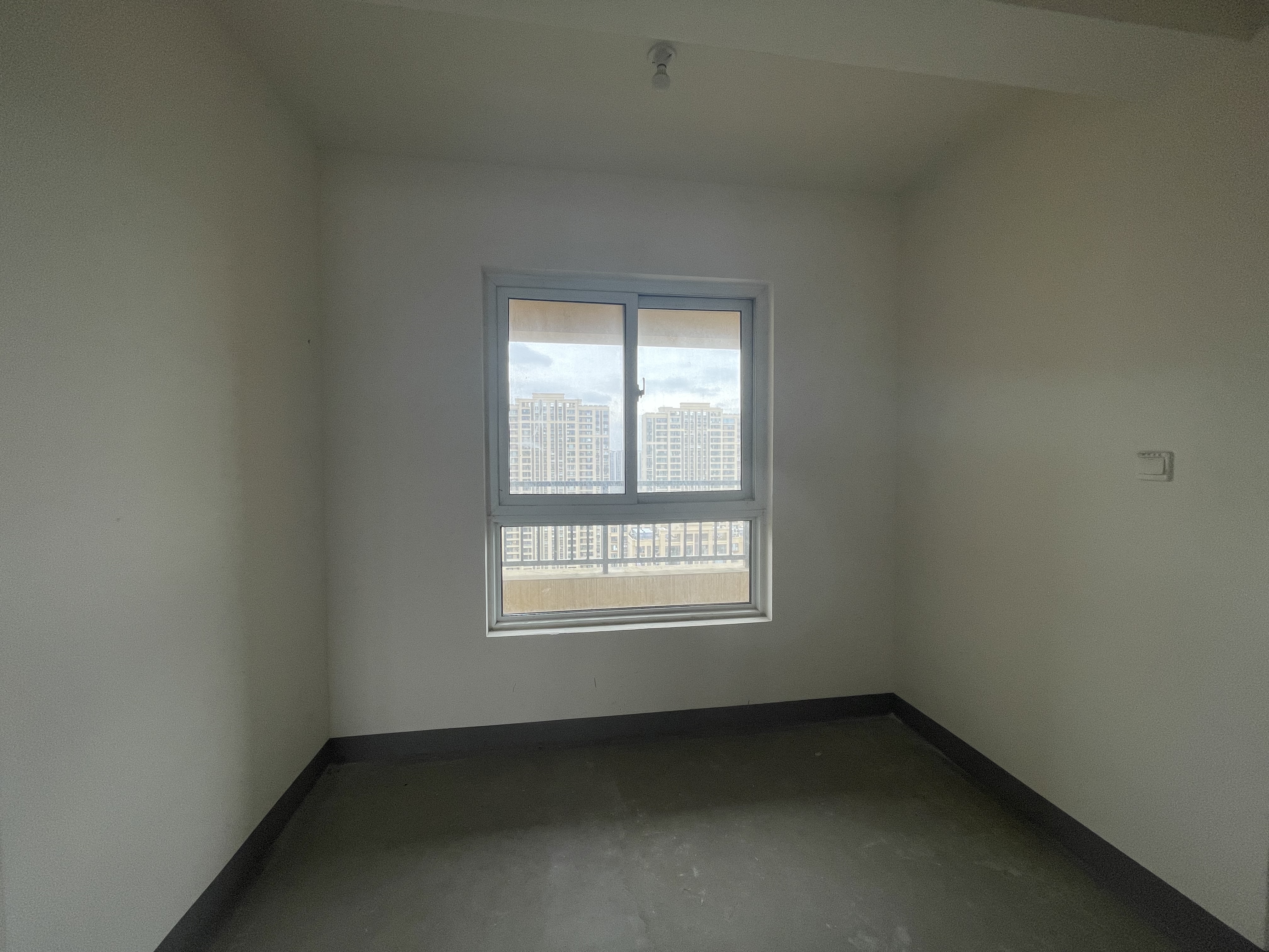 世茂九龙庭 4室2厅2卫 144.00m&sup2;