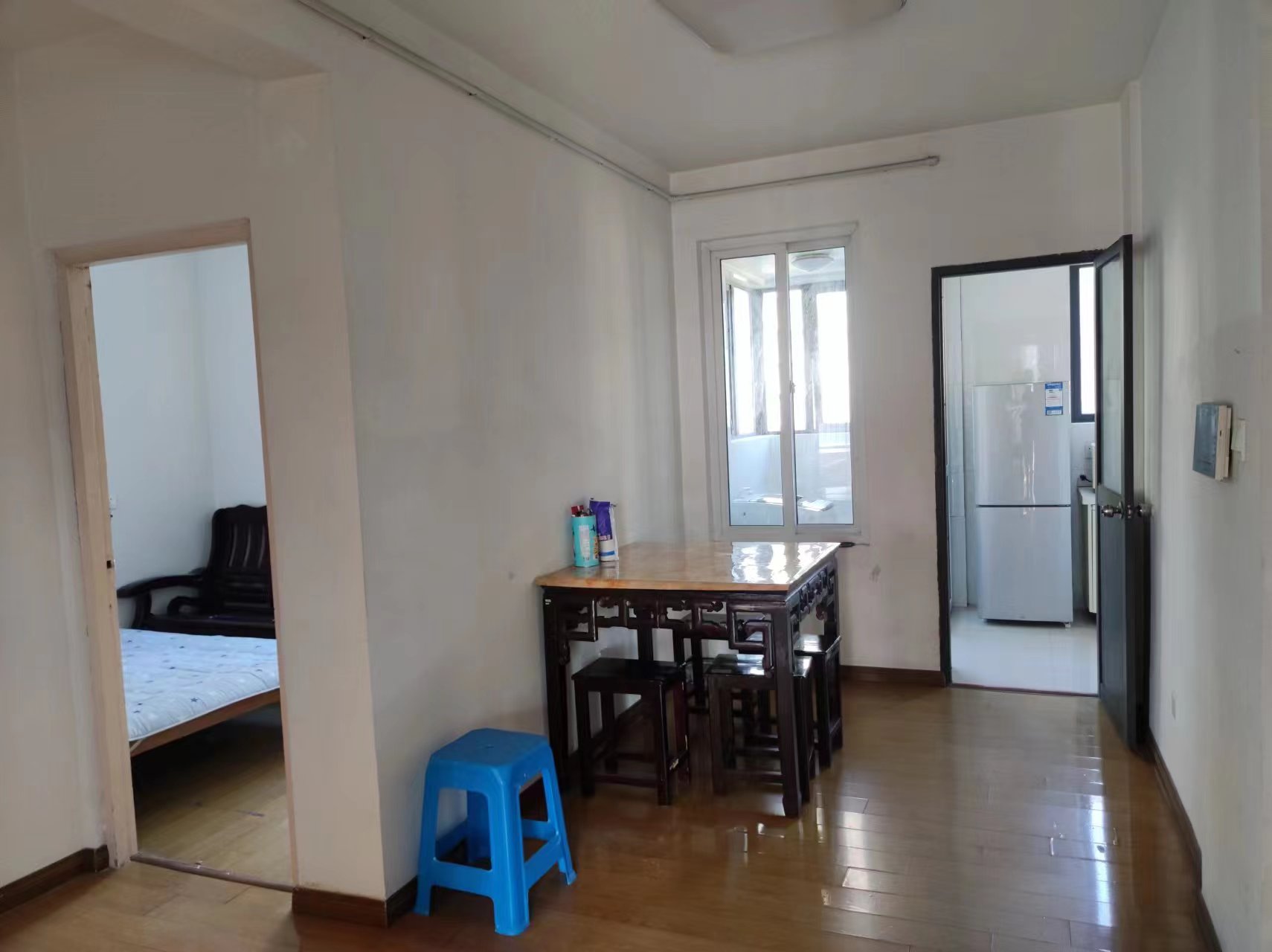 中港城 2室2厅1卫 89m&sup2;