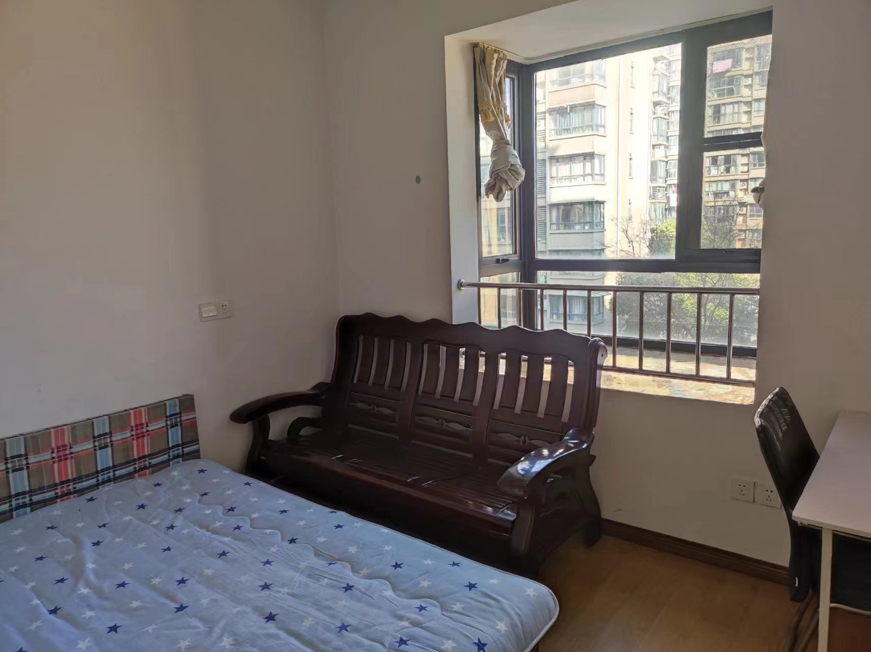 中港城 2室2厅1卫 89m&sup2;