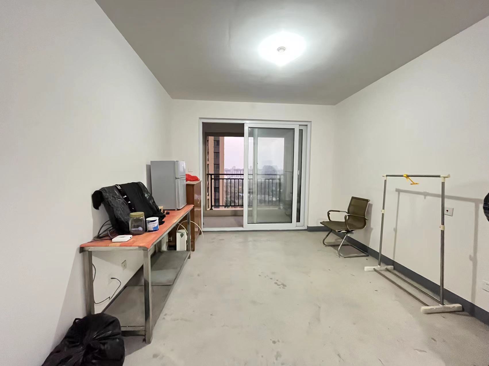 新城香溢紫郡 3室2厅1卫 96m&sup2;