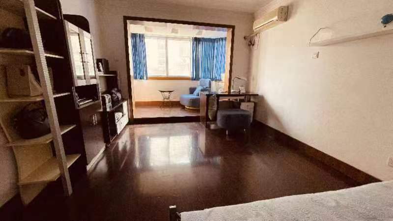 北濠顺遂楼 3室1厅1卫 134m&sup2;