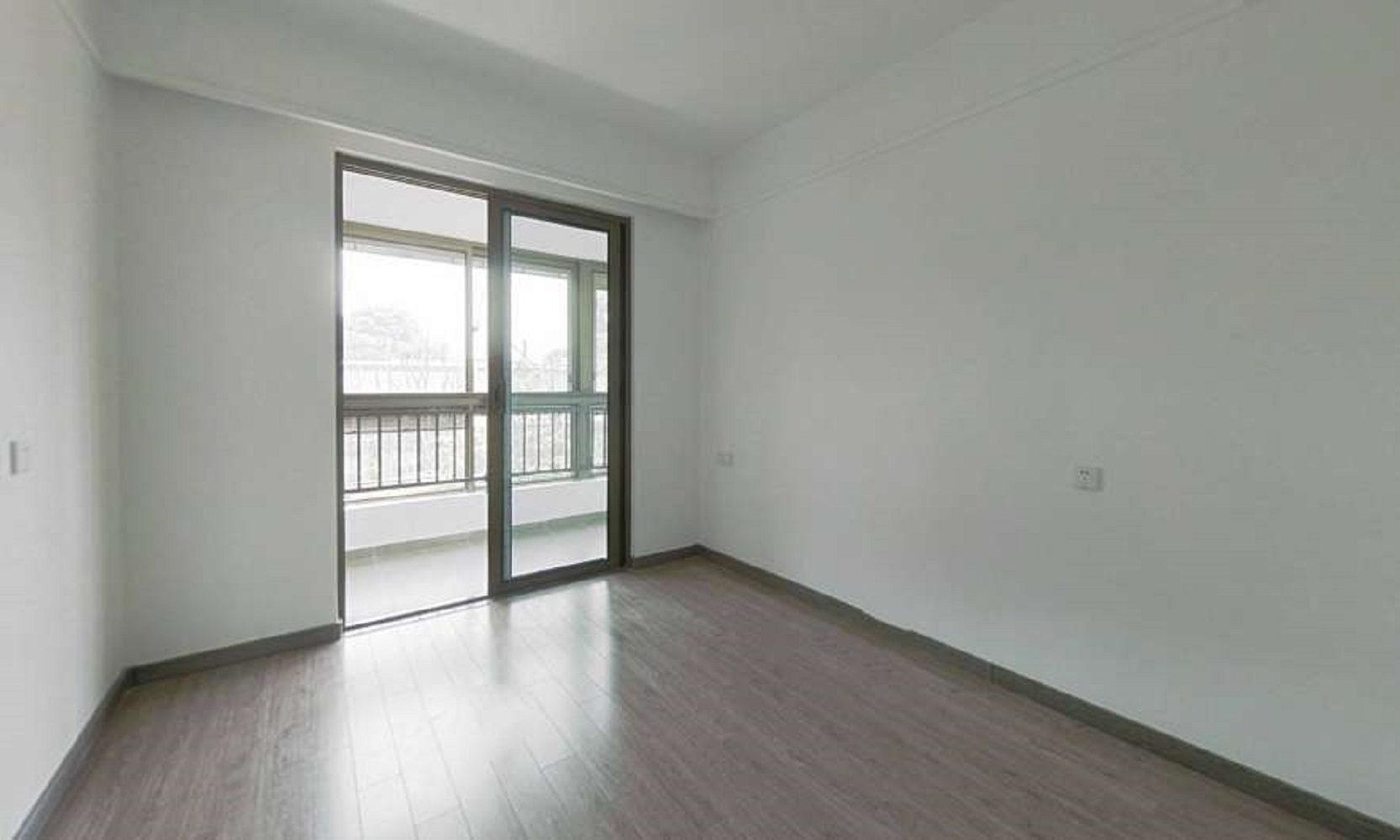 雅居乐鑫基中央公馆西区 3室2厅1卫 110.00m&sup2;