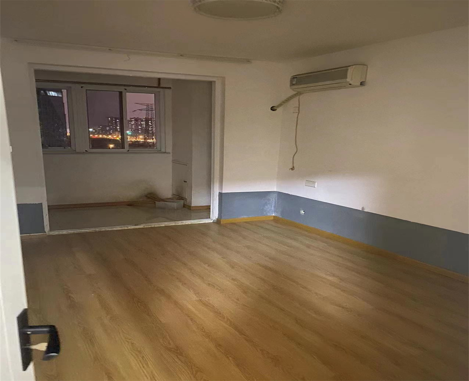 江海佳苑 3室2厅1卫 120.00m&sup2;