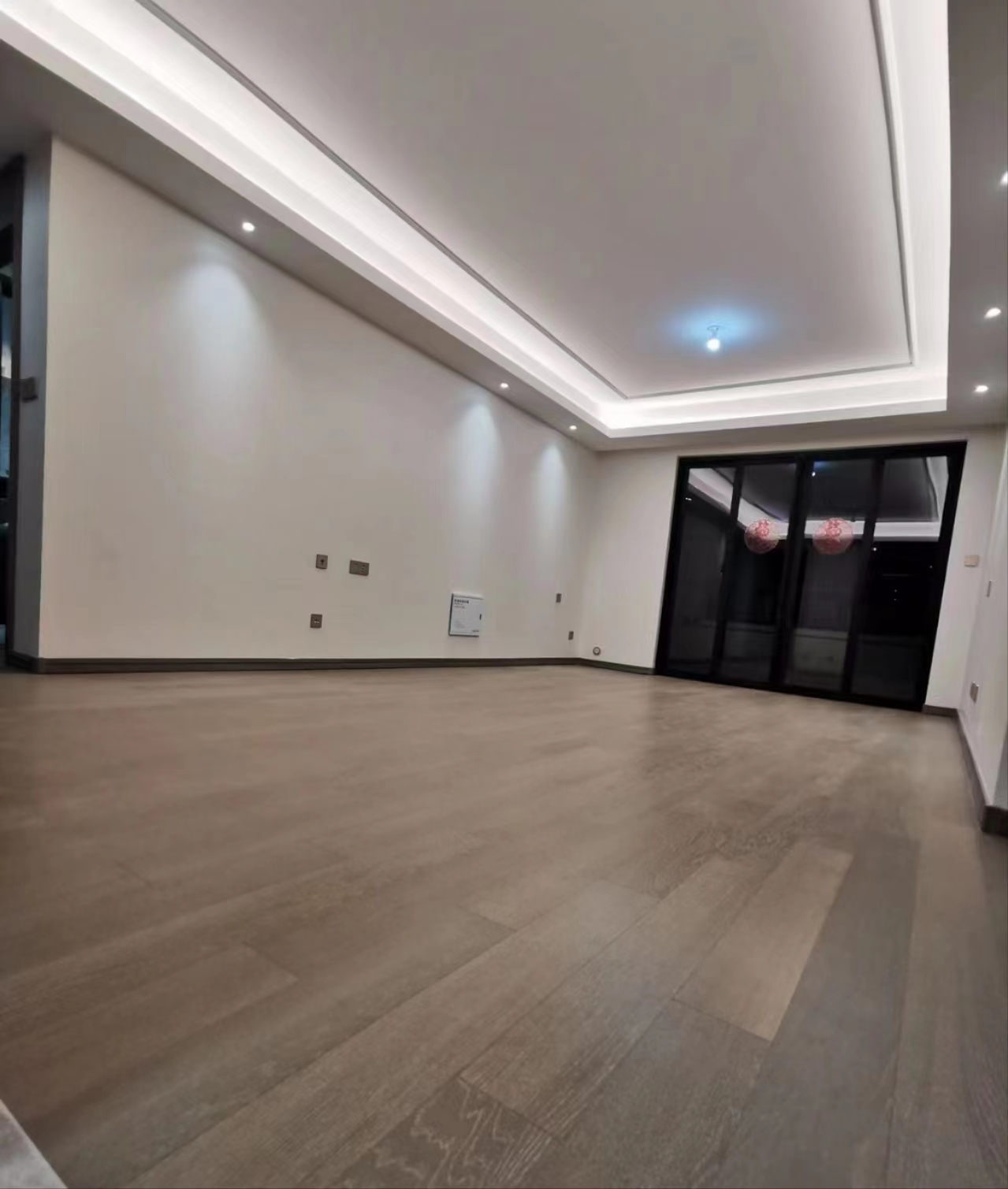 中创大都会 3室2厅1卫 112m&sup2;