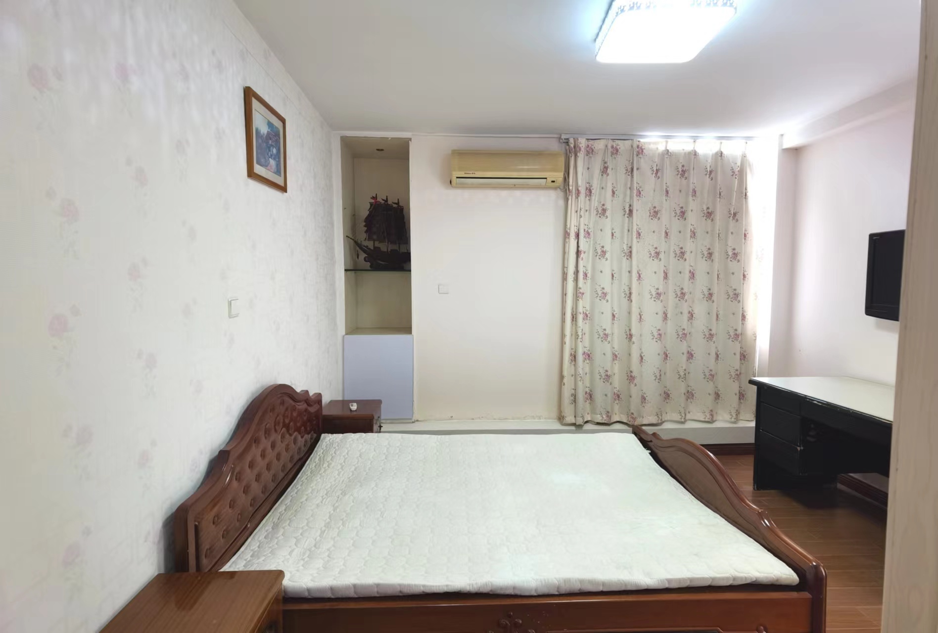 名都广场 1室1厅1卫 88m&sup2;