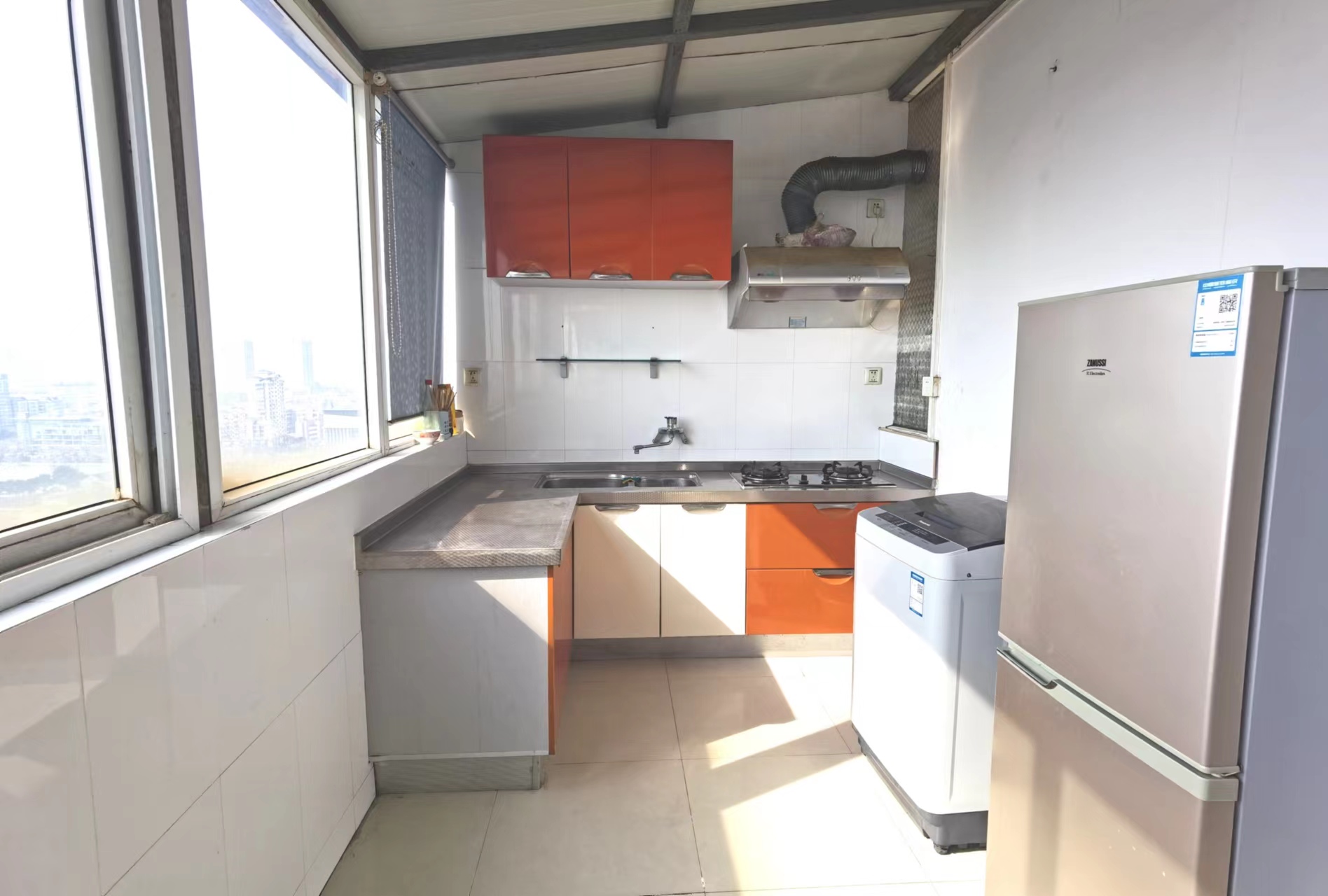 名都广场 1室1厅1卫 88m&sup2;