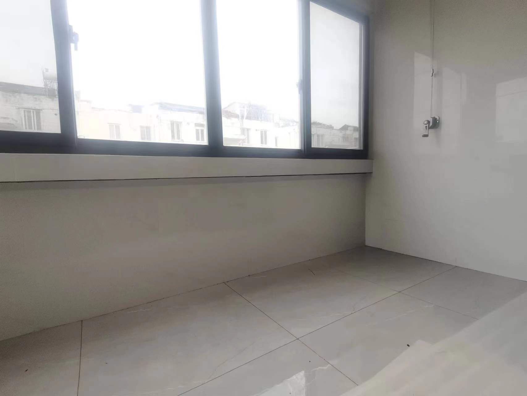 南川园新村 2室1厅1卫 67.0m&sup2;